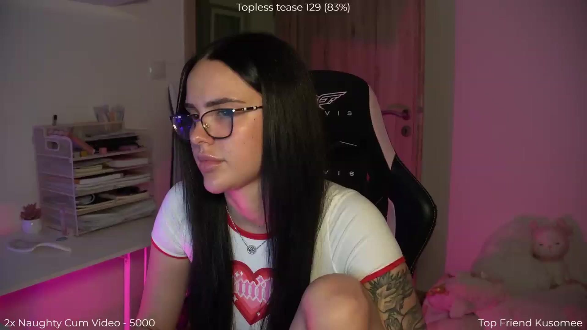 Gallery image thumbnail from NotYourNaomi's myfreecams stream on, 05/18/2026, 21:57 image 11 of 20