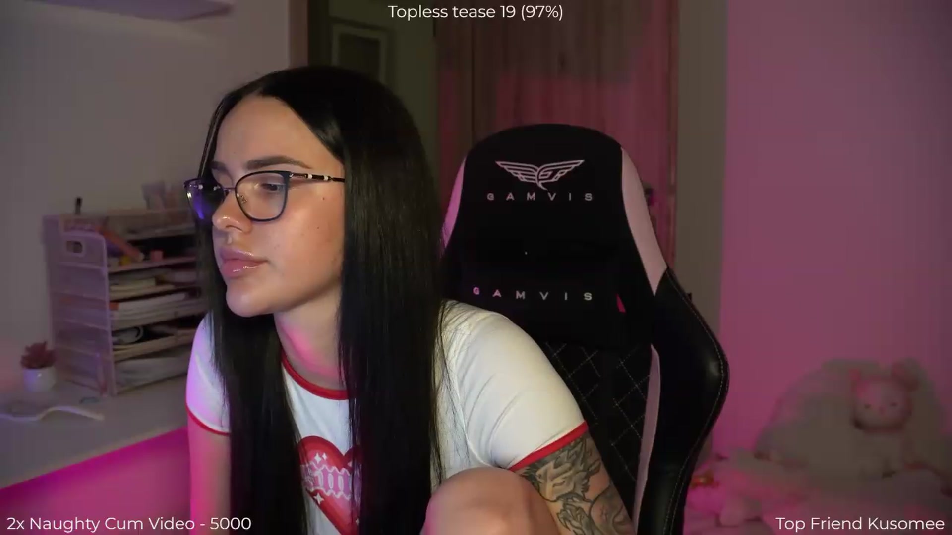 Gallery image thumbnail from NotYourNaomi's myfreecams stream on, 05/18/2026, 21:57 image 16 of 20