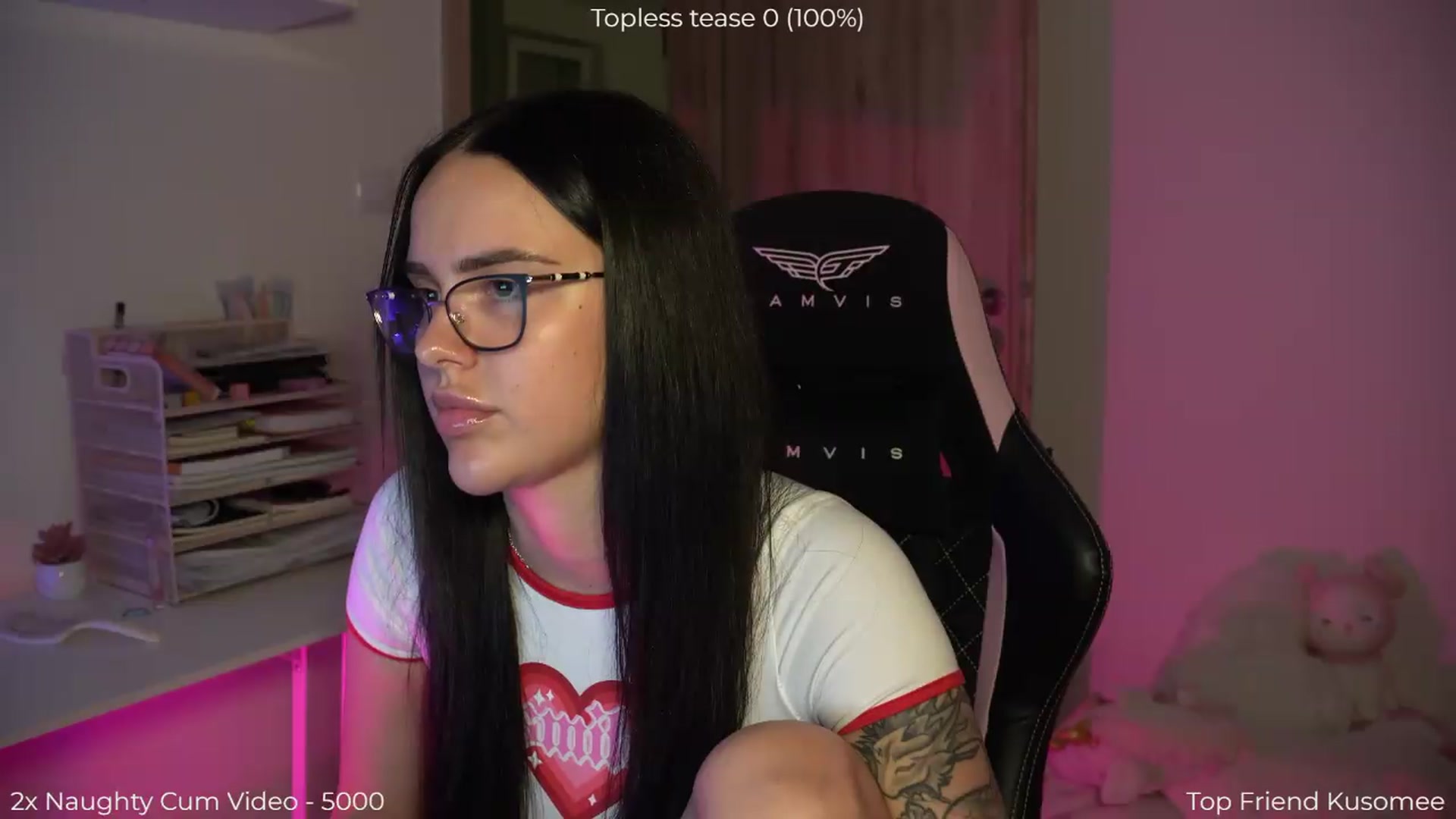 Gallery image thumbnail from NotYourNaomi's myfreecams stream on, 05/18/2026, 21:57 image 17 of 20