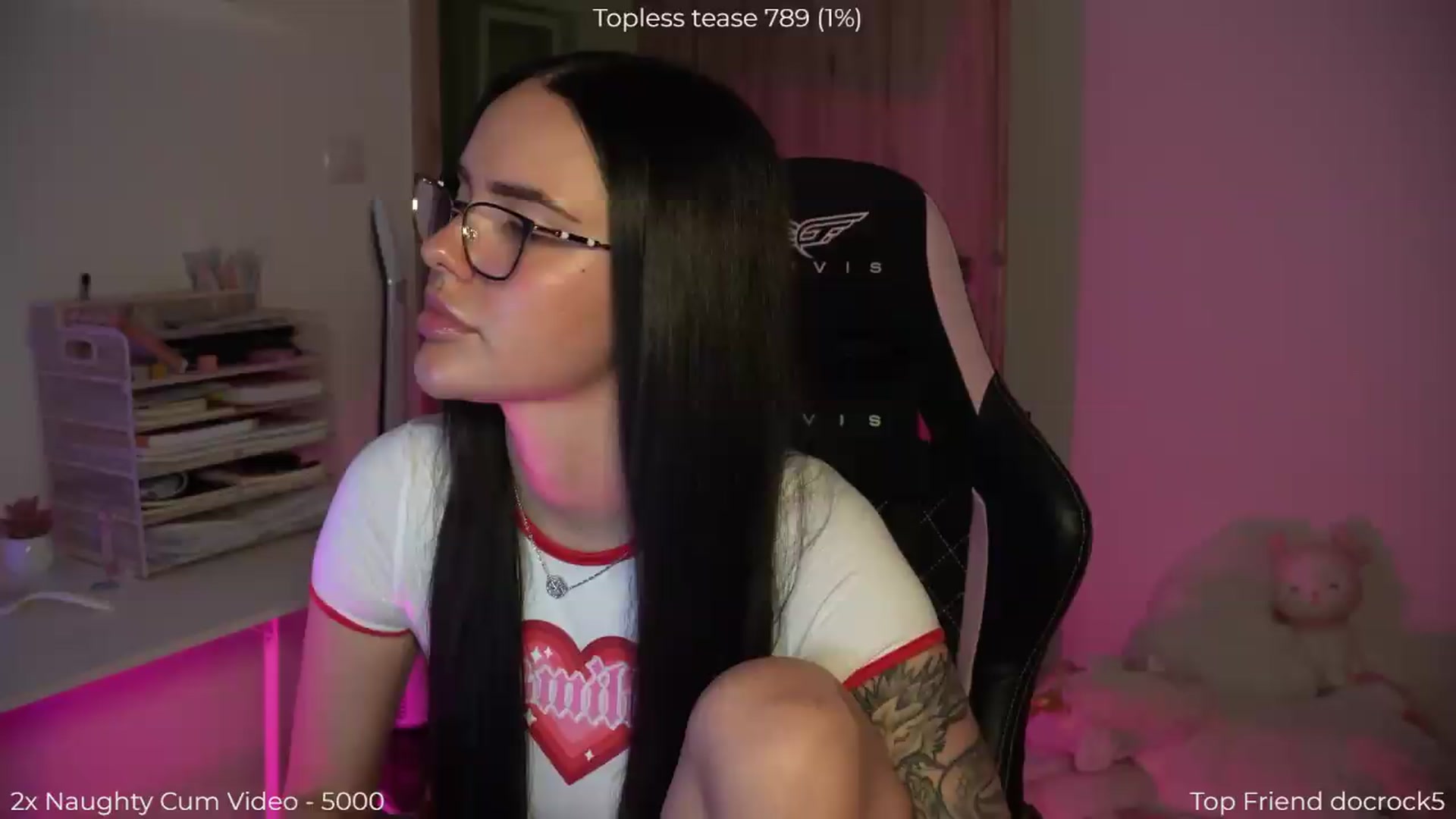 Gallery image thumbnail from NotYourNaomi's myfreecams stream on, 05/18/2026, 21:57 image 1 of 20