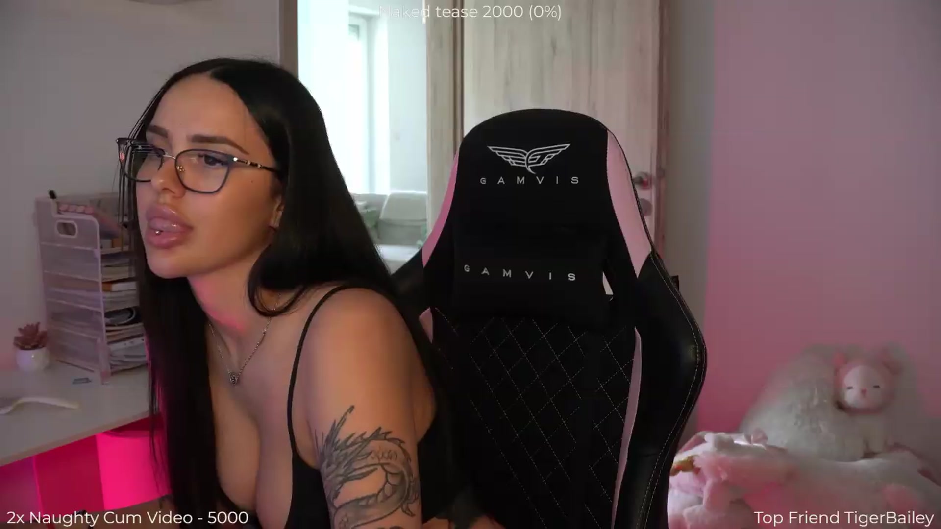 Gallery image thumbnail from NotYourNaomi's myfreecams stream on, 05/21/2026, 12:57 image 16 of 20