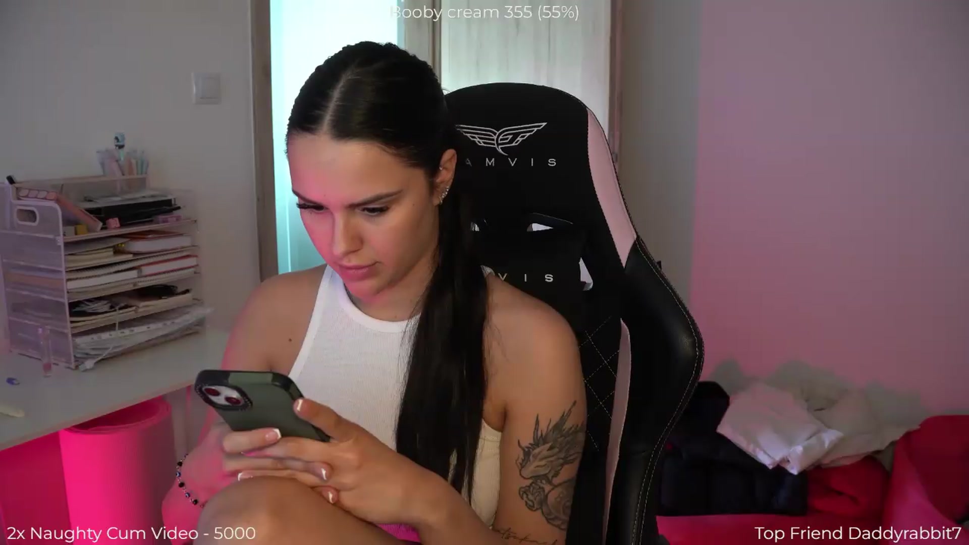 Gallery image thumbnail from NotYourNaomi's myfreecams stream on, 05/29/2026, 13:41 image 14 of 20