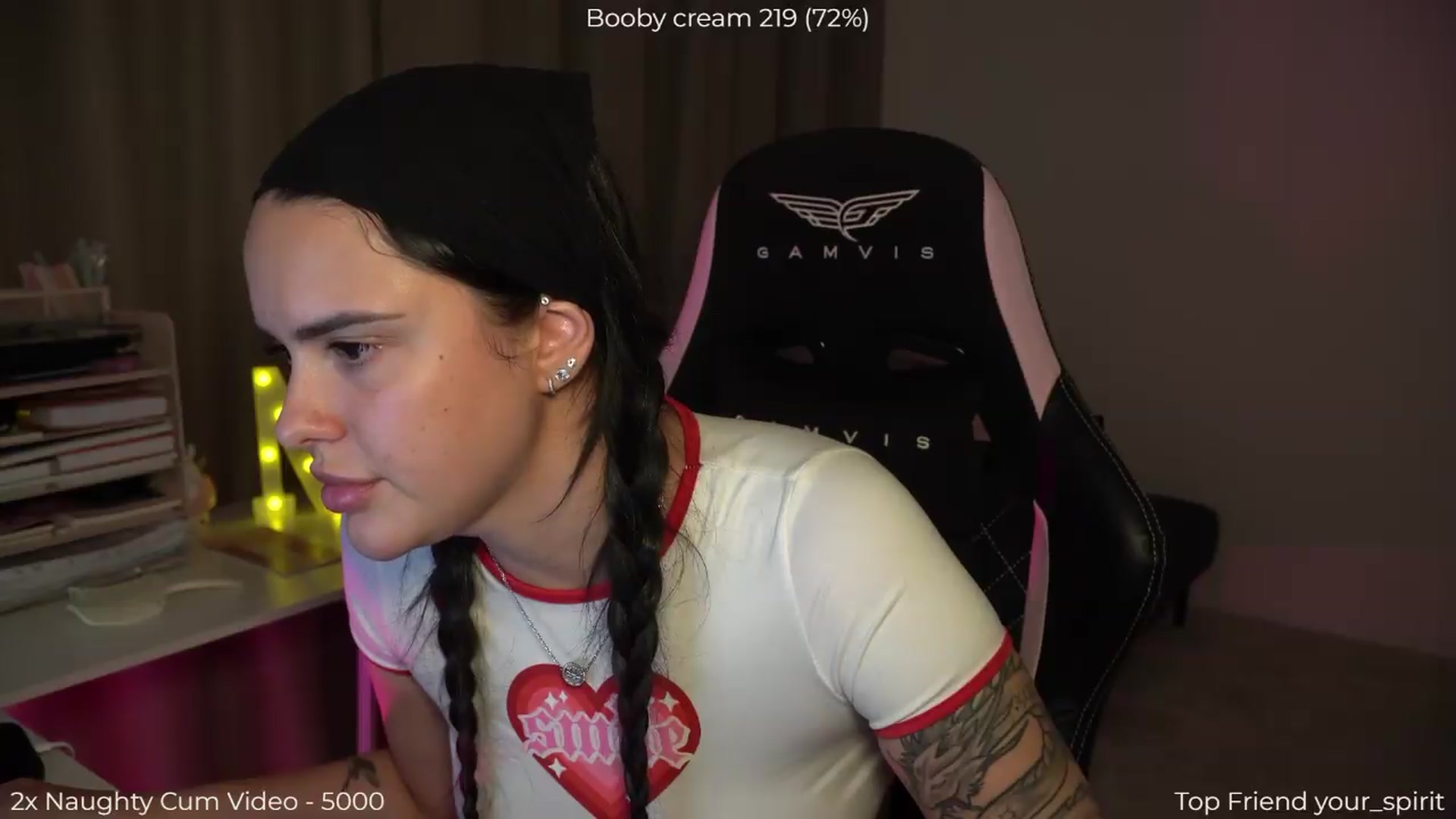 Gallery image thumbnail from NotYourNaomi's myfreecams stream on, 06/02/2026, 20:49 image 10 of 20