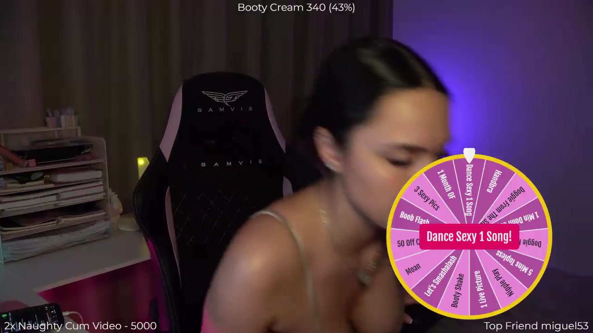 Gallery image thumbnail from NotYourNaomi's myfreecams stream on, 06/08/2026, 20:04 image 17 of 20