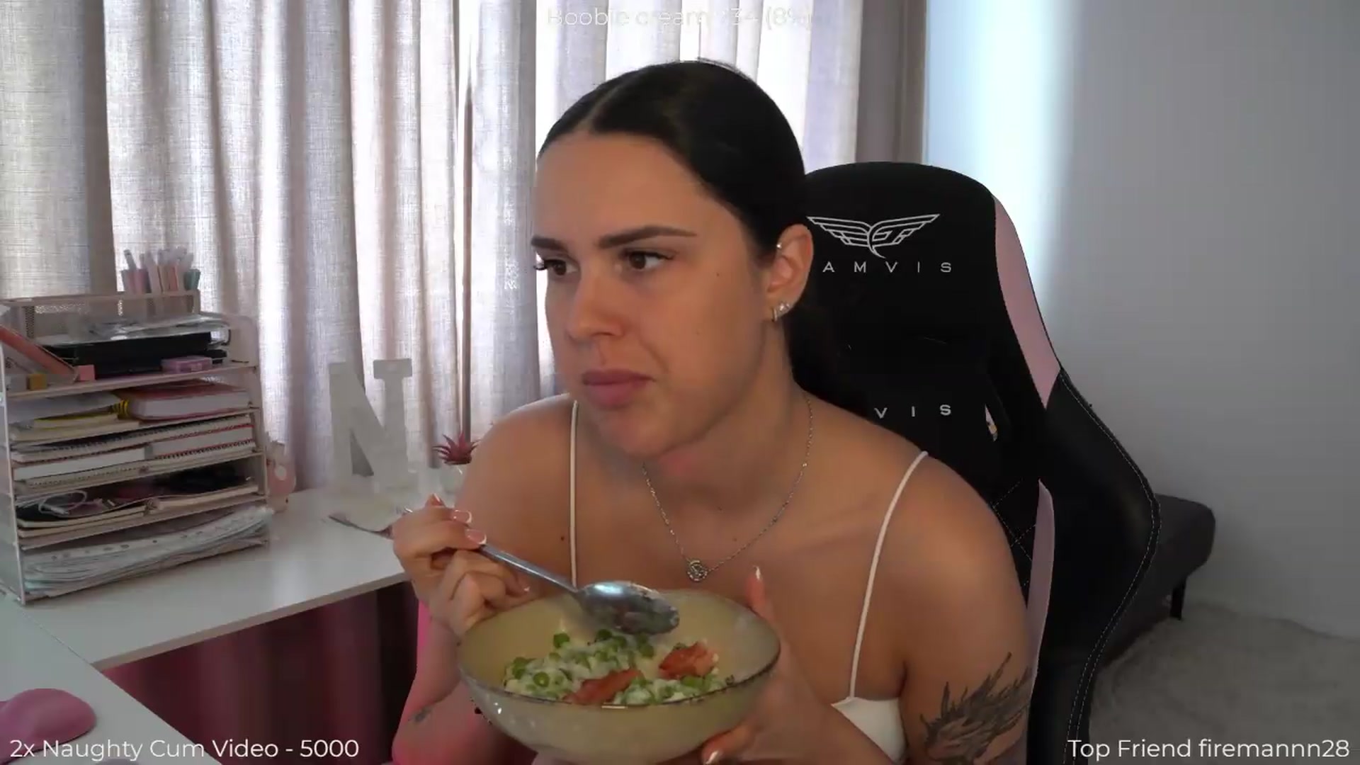 Gallery image thumbnail from NotYourNaomi's myfreecams stream on, 06/11/2026, 08:58 image 15 of 20