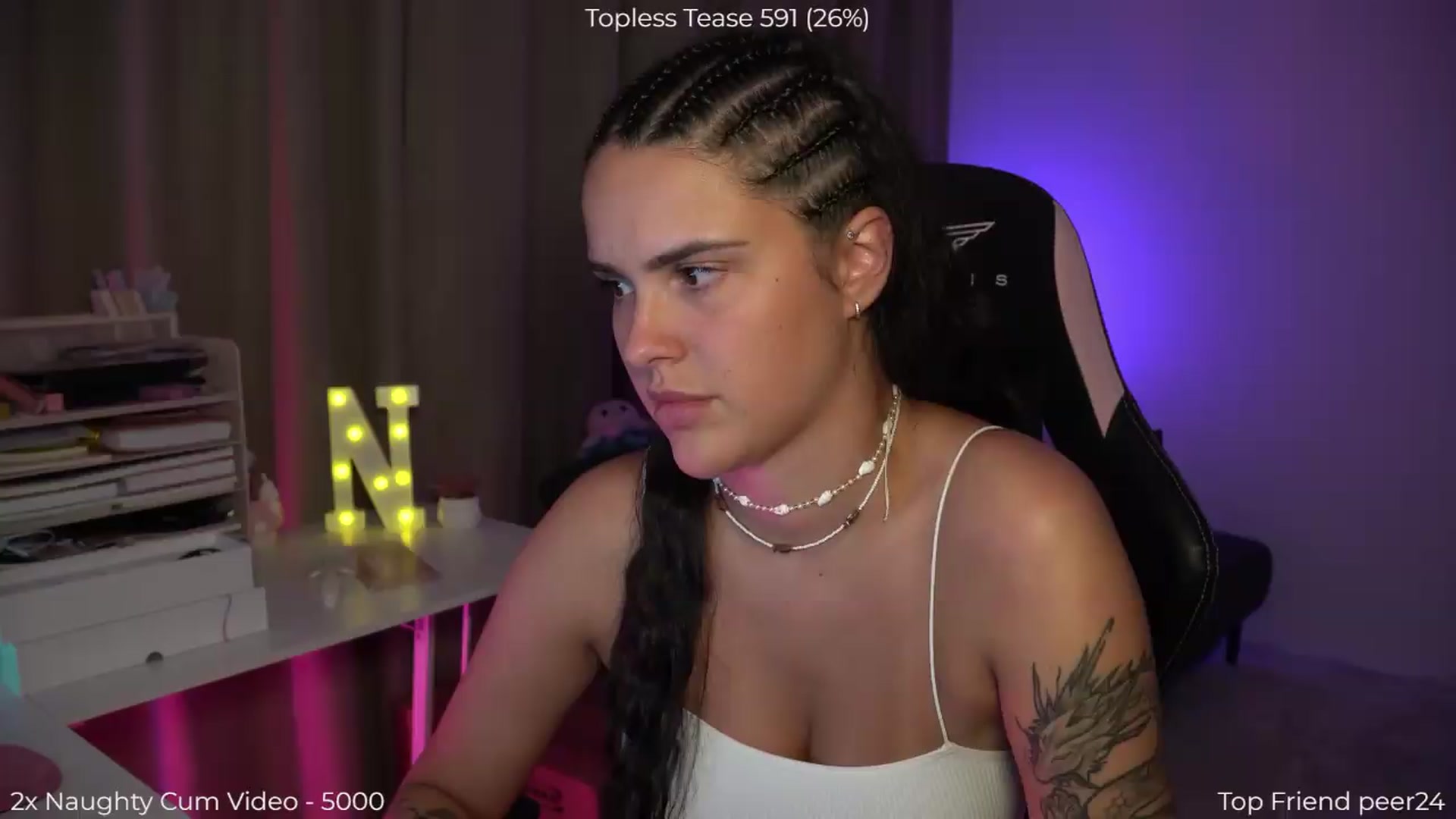 Gallery image thumbnail from NotYourNaomi's myfreecams stream on, 06/25/2026, 20:49 image 13 of 20