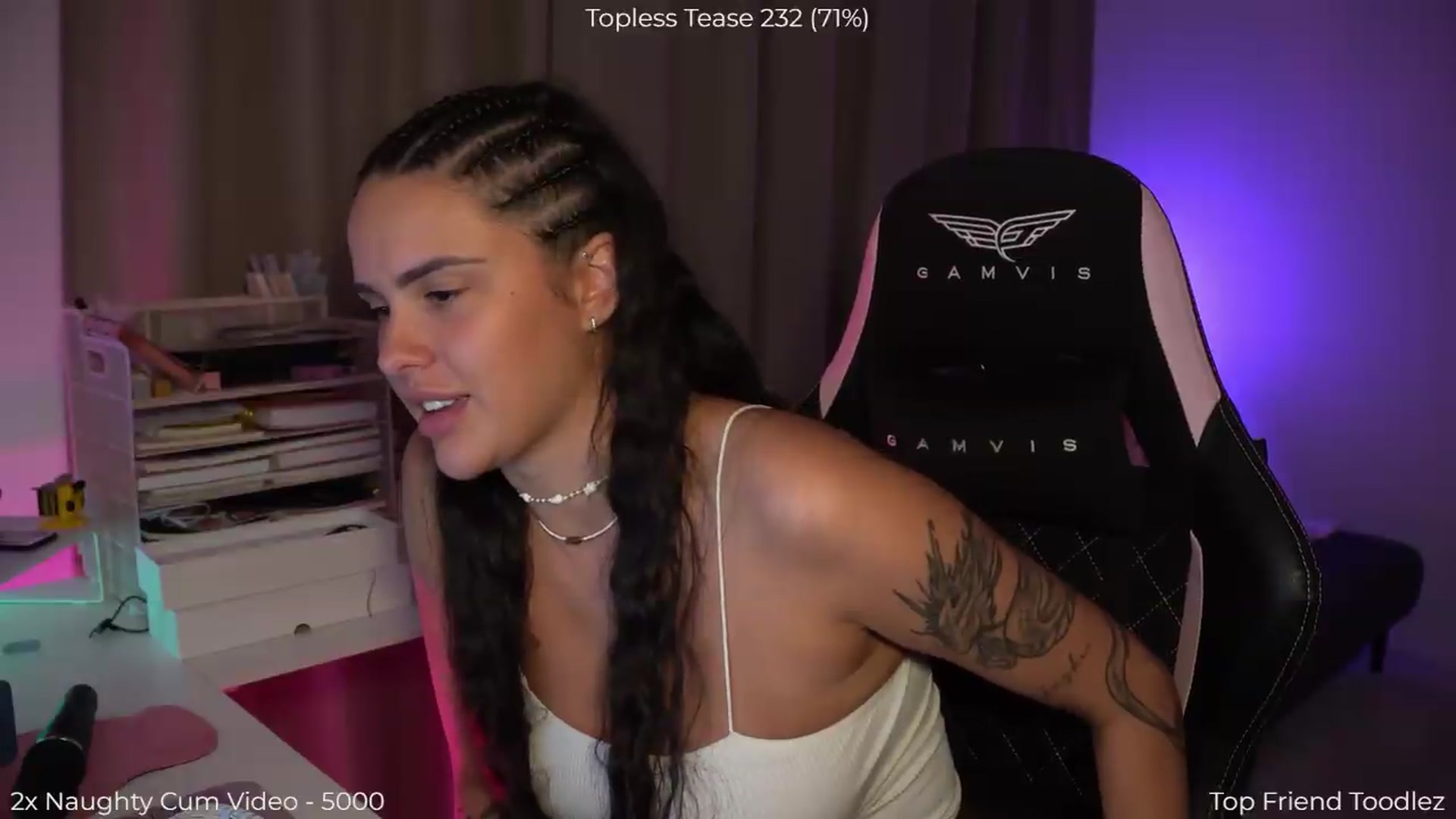 Gallery image thumbnail from NotYourNaomi's myfreecams stream on, 06/25/2026, 20:49 image 16 of 20