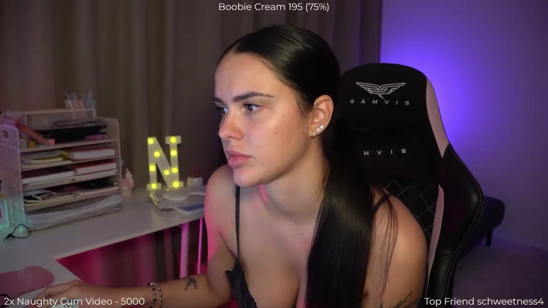 Gallery image thumbnail from NotYourNaomi's myfreecams stream on, 07/26/2026, 21:46 image 8 of 20