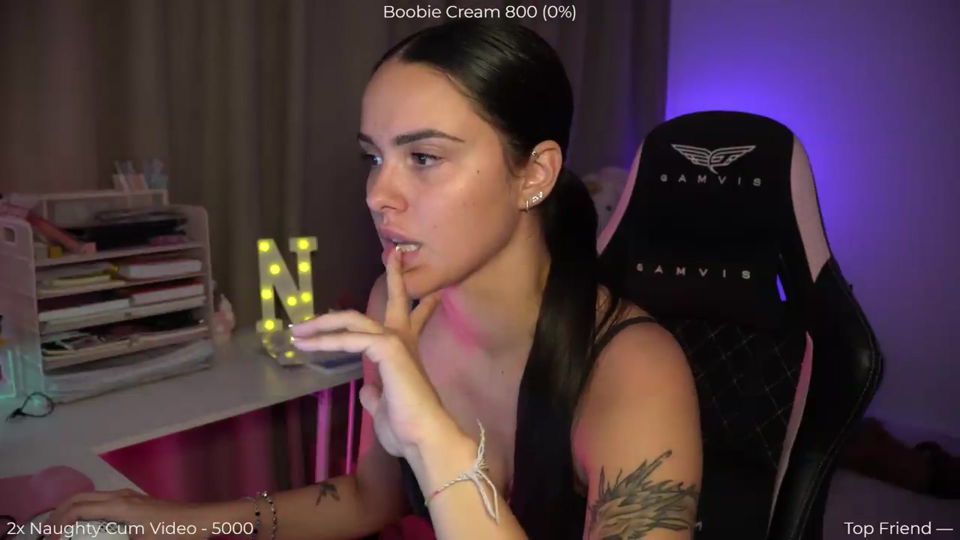 Gallery image thumbnail from NotYourNaomi's myfreecams stream on, 07/26/2026, 21:46 image 3 of 20