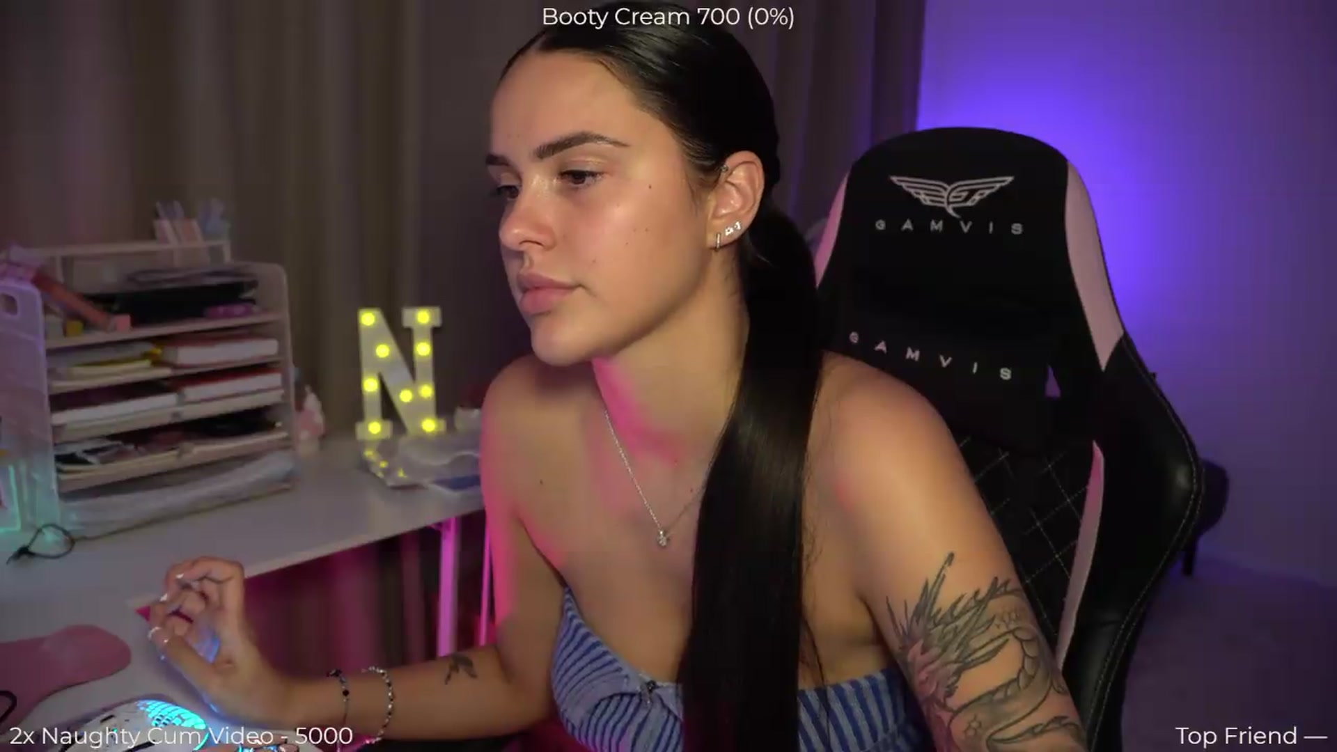 Gallery image thumbnail from NotYourNaomi's myfreecams stream on, 07/27/2026, 19:48 image 12 of 20