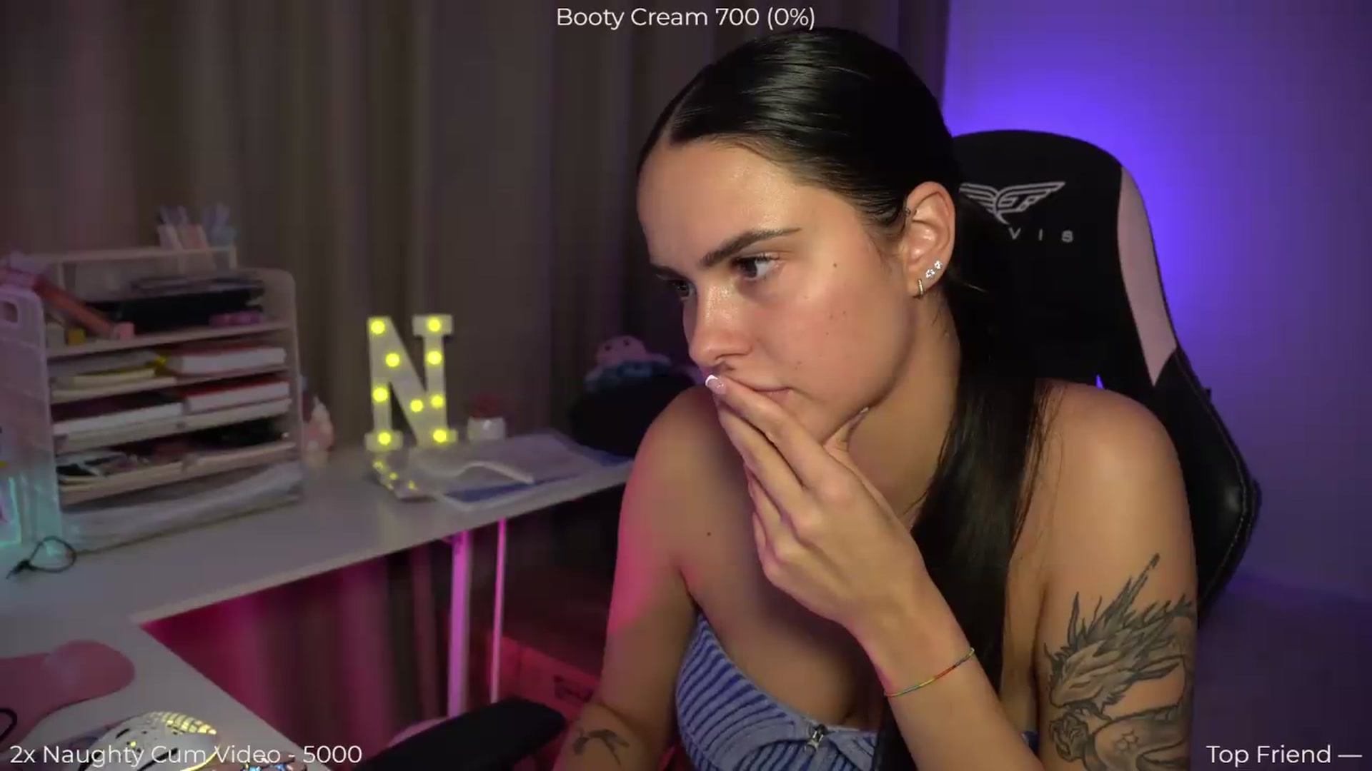 Gallery image thumbnail from NotYourNaomi's myfreecams stream on, 07/27/2026, 19:48 image 2 of 20