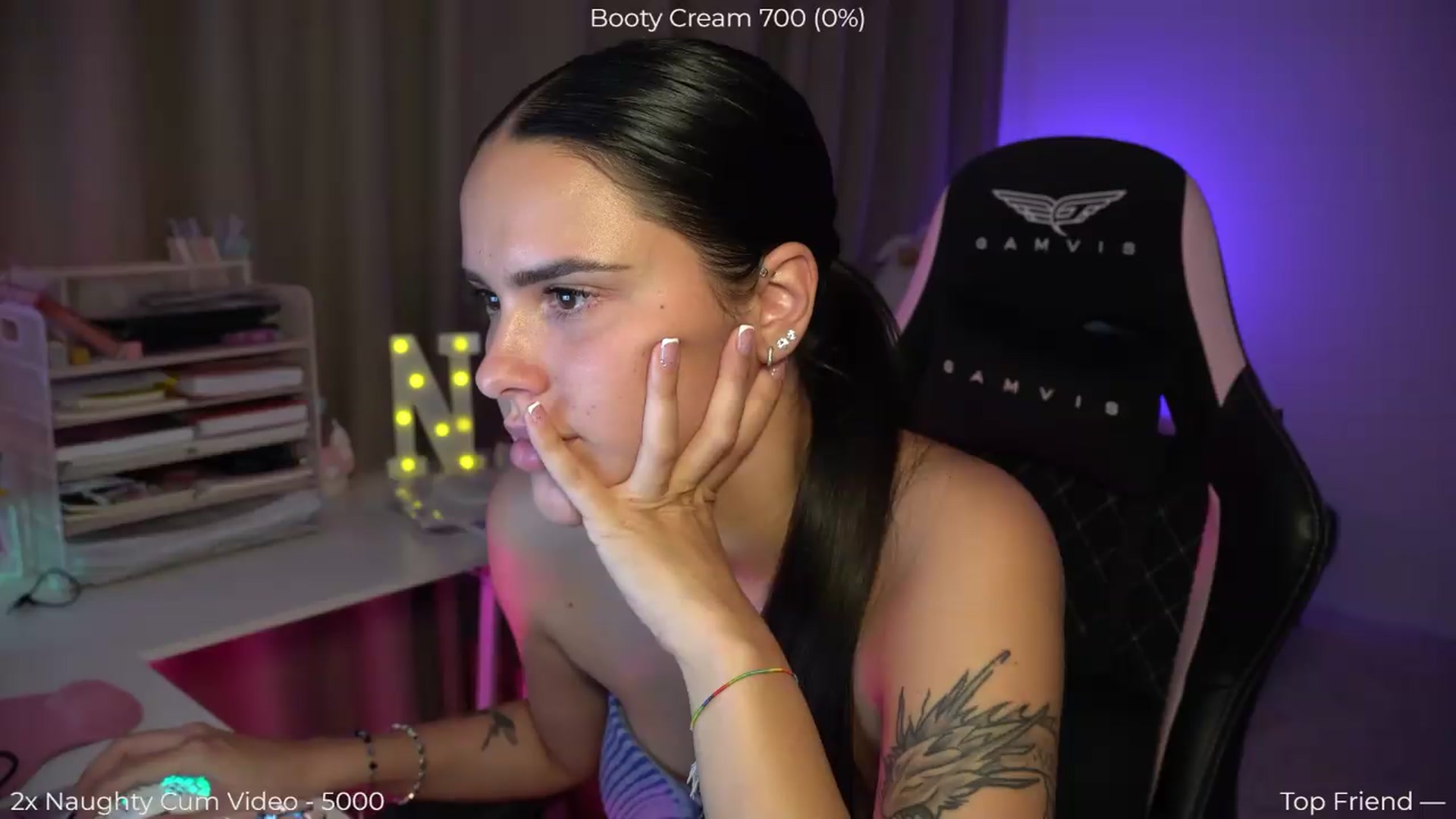 Gallery image thumbnail from NotYourNaomi's myfreecams stream on, 07/27/2026, 19:48 image 13 of 20