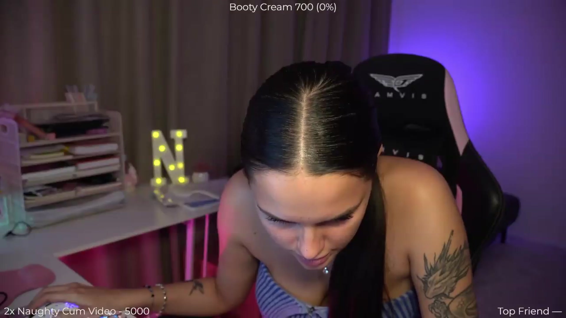 Gallery image thumbnail from NotYourNaomi's myfreecams stream on, 07/27/2026, 19:48 image 9 of 20