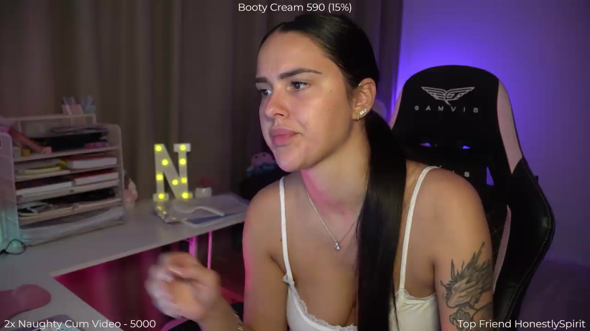 Gallery image thumbnail from NotYourNaomi's myfreecams stream on, 07/28/2026, 21:01 image 10 of 20