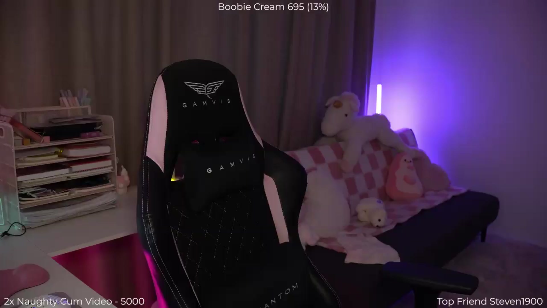Gallery image thumbnail from NotYourNaomi's myfreecams stream on, 07/29/2026, 20:39 image 4 of 20
