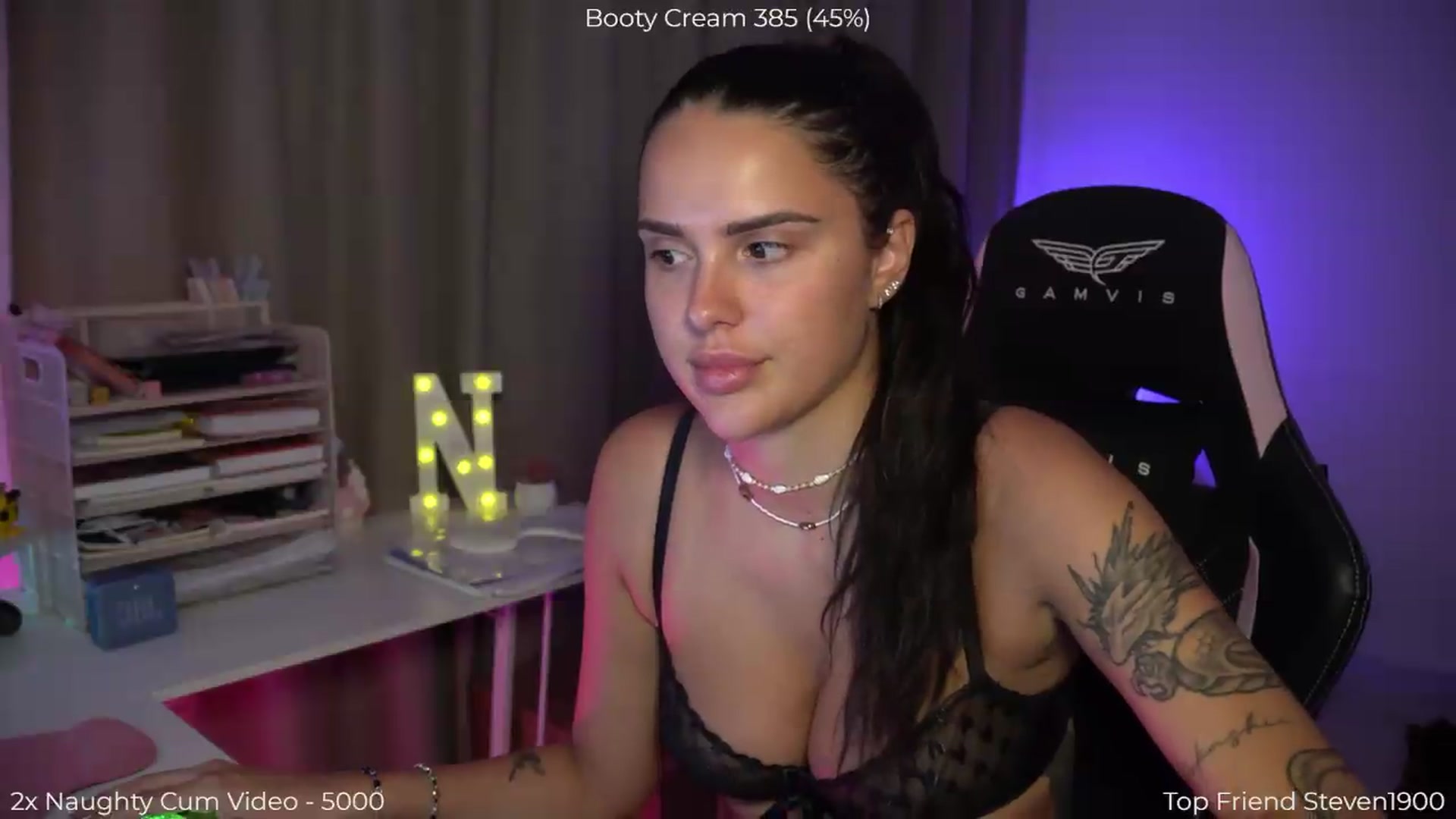 Gallery image thumbnail from NotYourNaomi's myfreecams stream on, 08/05/2026, 18:45 image 16 of 20