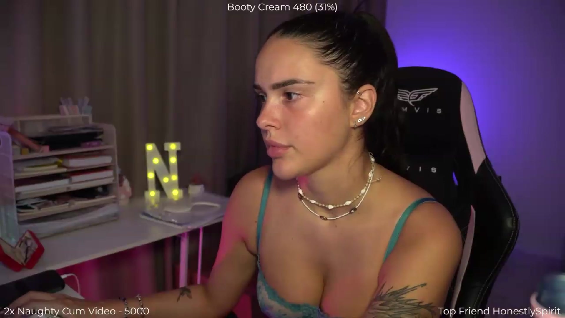 Gallery image thumbnail from NotYourNaomi's myfreecams stream on, 08/06/2026, 20:31 image 8 of 20