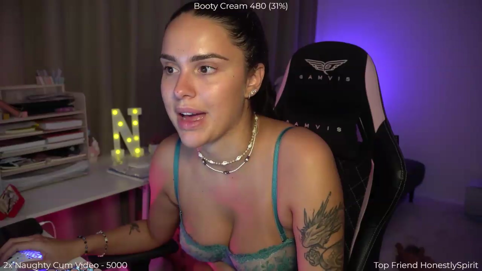 Gallery image thumbnail from NotYourNaomi's myfreecams stream on, 08/06/2026, 20:31 image 11 of 20