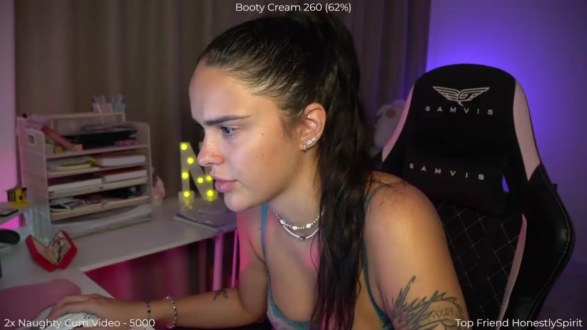 Gallery image thumbnail from NotYourNaomi's myfreecams stream on, 08/06/2026, 20:31 image 20 of 20