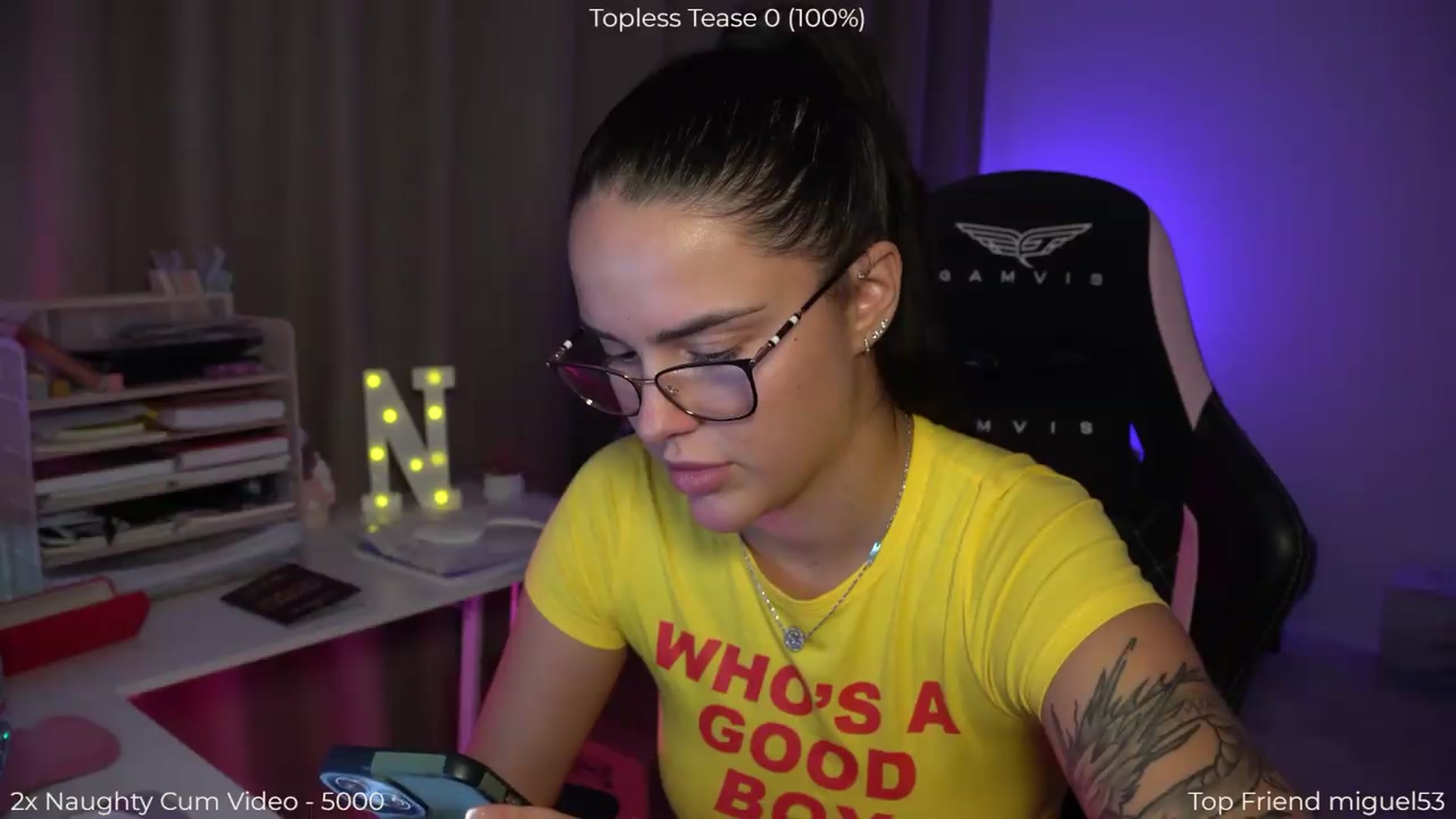 Gallery image thumbnail from NotYourNaomi's myfreecams stream on, 08/16/2026, 20:54 image 16 of 20