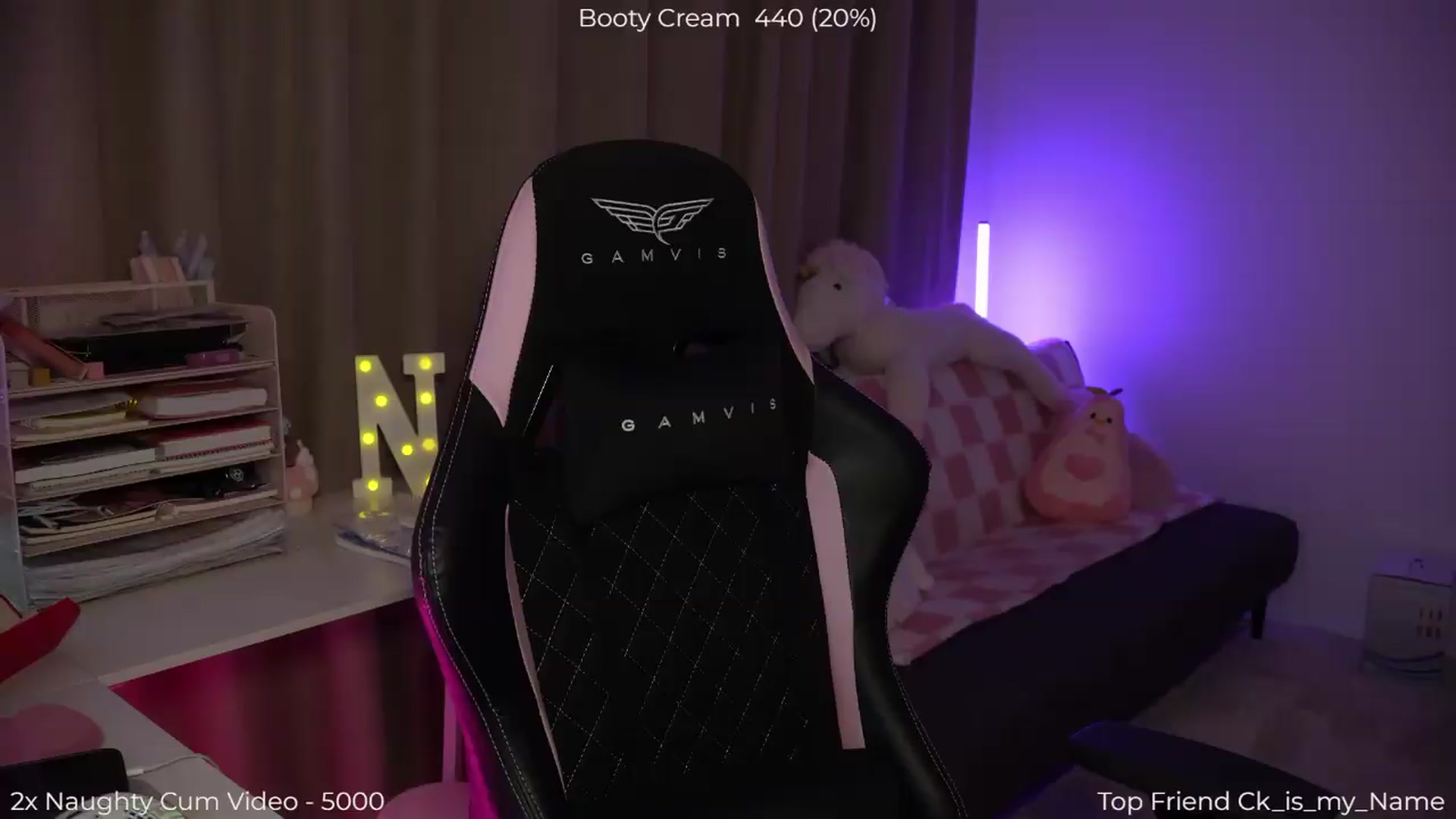 Gallery image thumbnail from NotYourNaomi's myfreecams stream on, 08/19/2026, 20:23 image 6 of 20