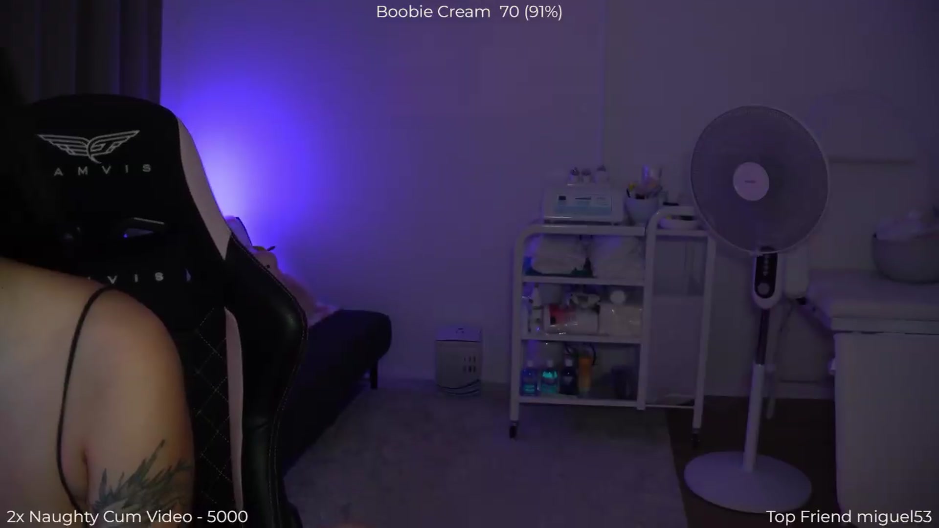 Gallery image thumbnail from NotYourNaomi's myfreecams stream on, 08/23/2026, 20:23 image 18 of 20