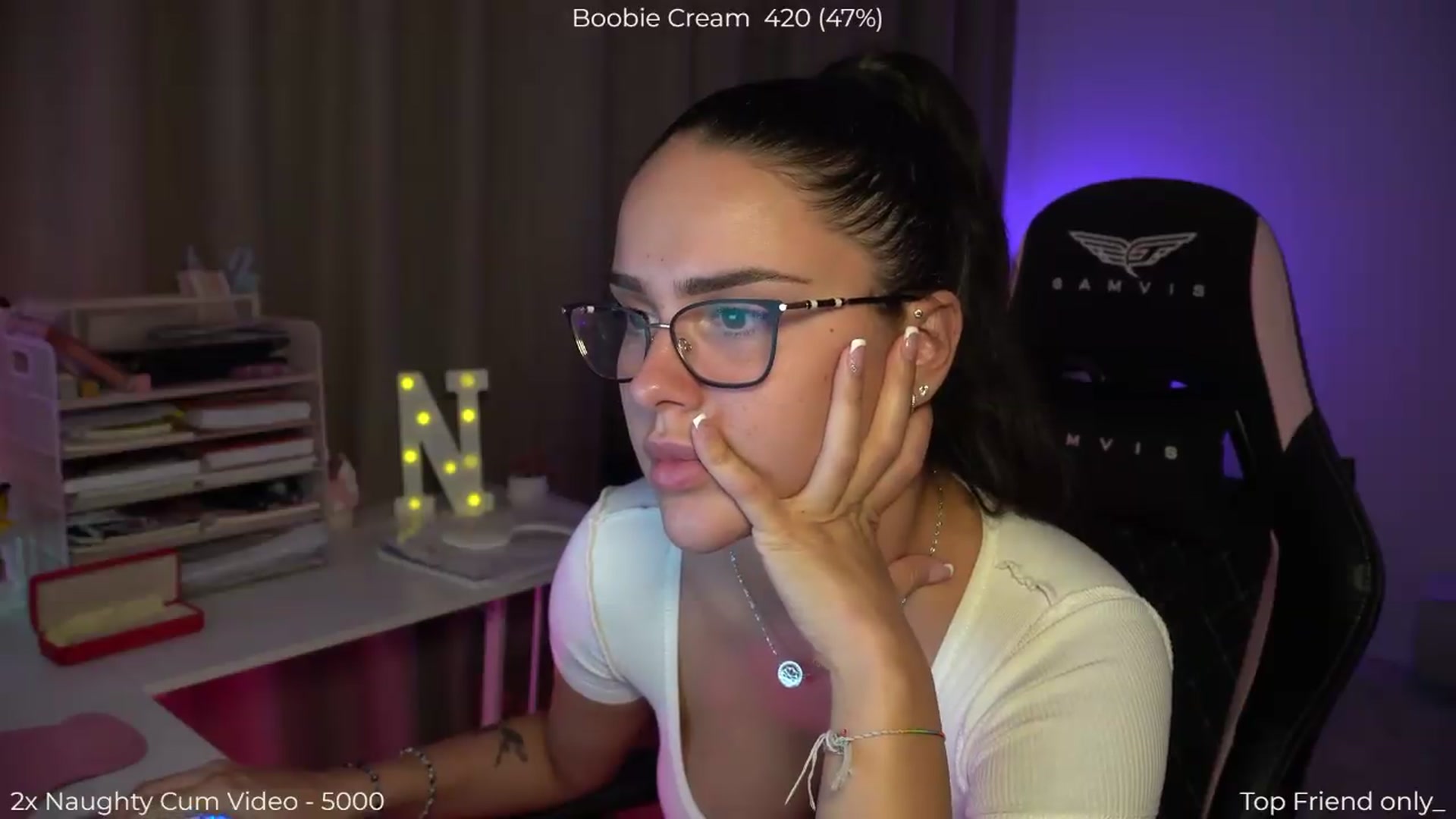 Gallery image thumbnail from NotYourNaomi's myfreecams stream on, 08/26/2026, 20:53 image 7 of 20