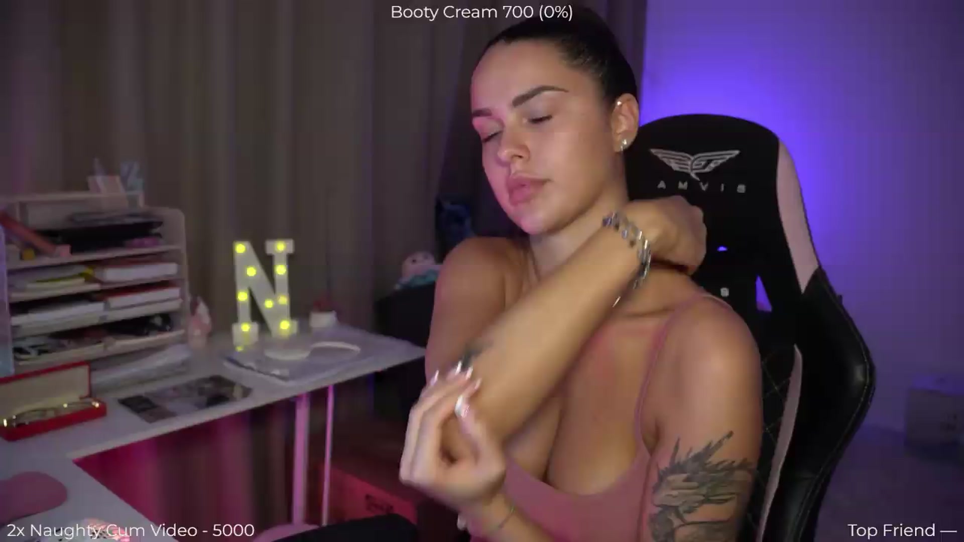 Gallery image thumbnail from NotYourNaomi's myfreecams stream on, 08/27/2026, 19:01 image 20 of 20