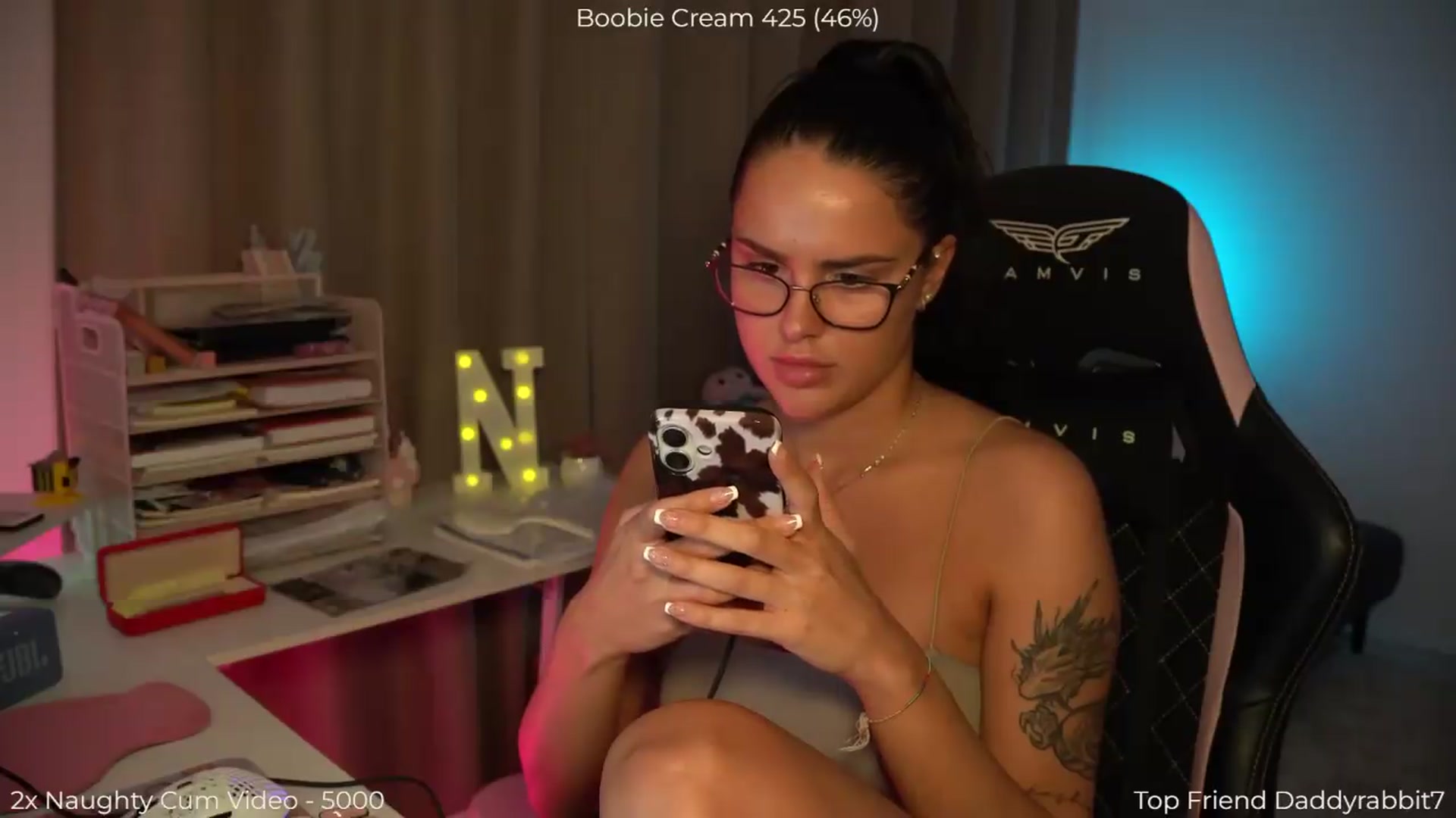 Gallery image thumbnail from NotYourNaomi's myfreecams stream on, 08/30/2026, 21:08 image 13 of 20
