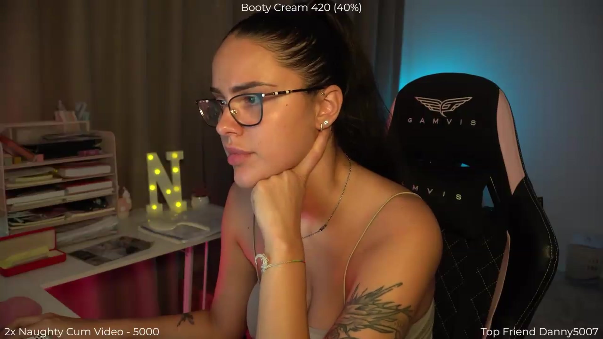 Gallery image thumbnail from NotYourNaomi's myfreecams stream on, 08/30/2026, 21:08 image 2 of 20