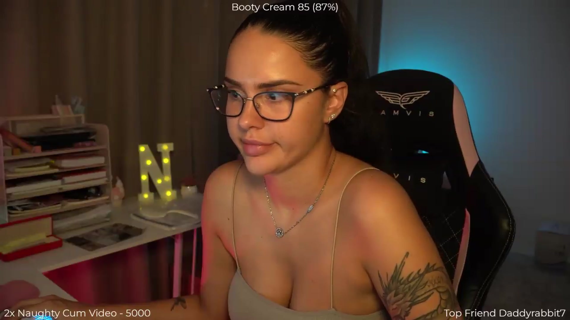 Gallery image thumbnail from NotYourNaomi's myfreecams stream on, 08/30/2026, 21:08 image 4 of 20