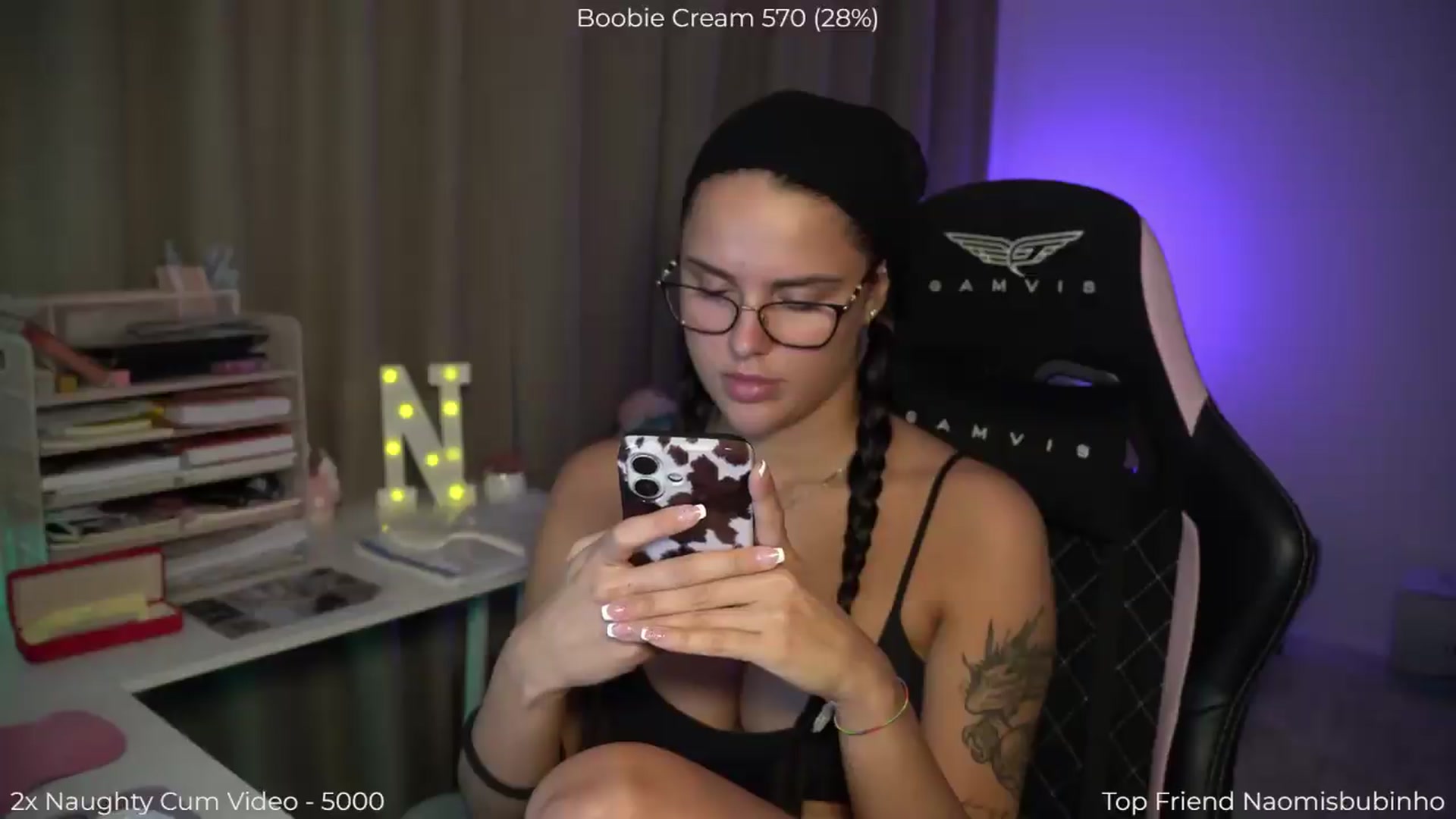 Gallery image thumbnail from NotYourNaomi's myfreecams stream on, 08/31/2026, 21:14 image 11 of 20