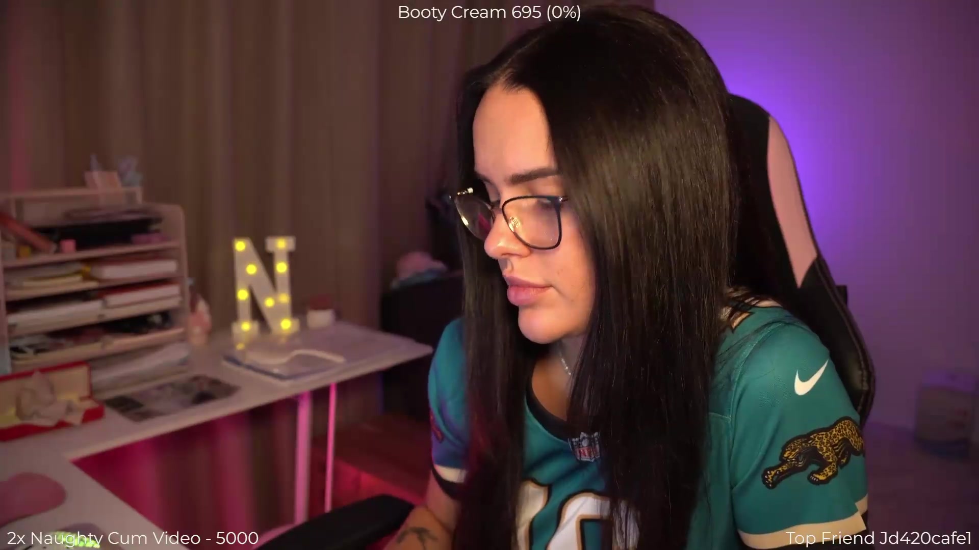 Gallery image thumbnail from NotYourNaomi's myfreecams stream on, 09/03/2026, 19:47 image 16 of 20