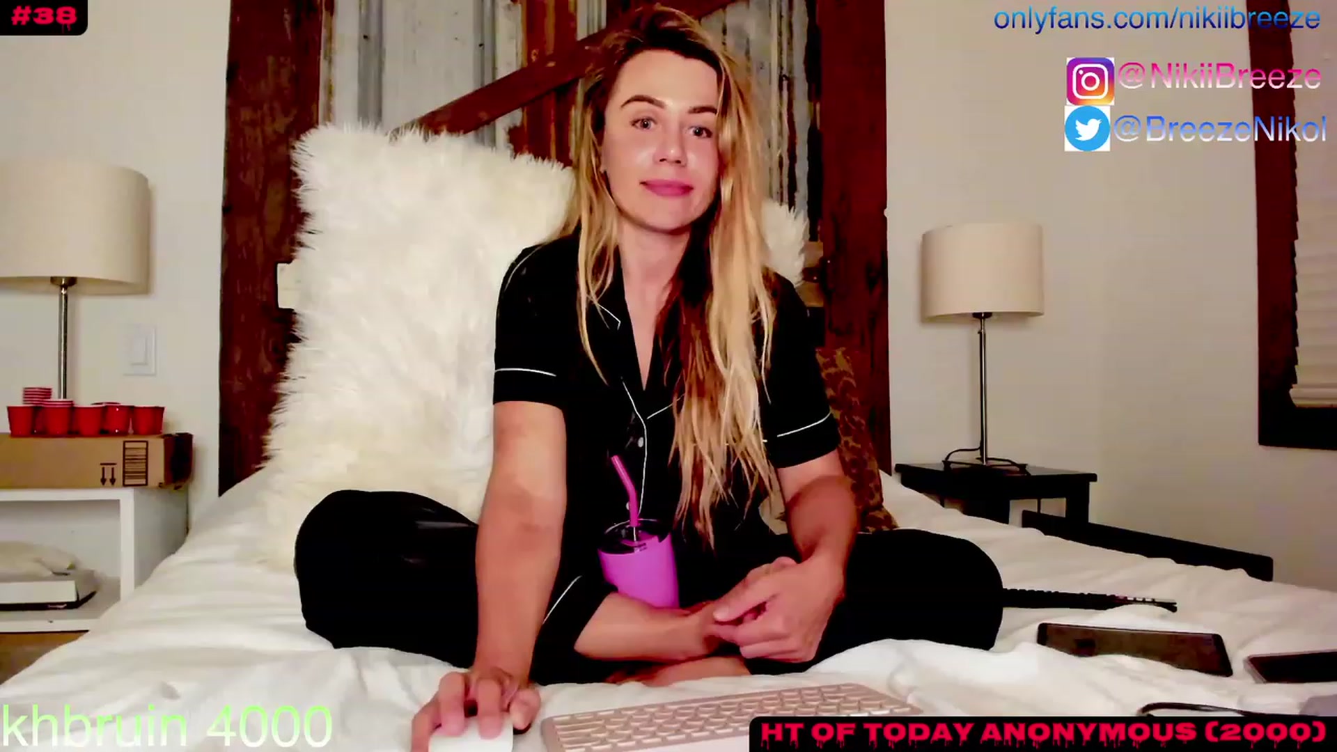 Gallery image thumbnail from Not_N's myfreecams stream on, 08/10/2023, 07:46 image 7 of 20