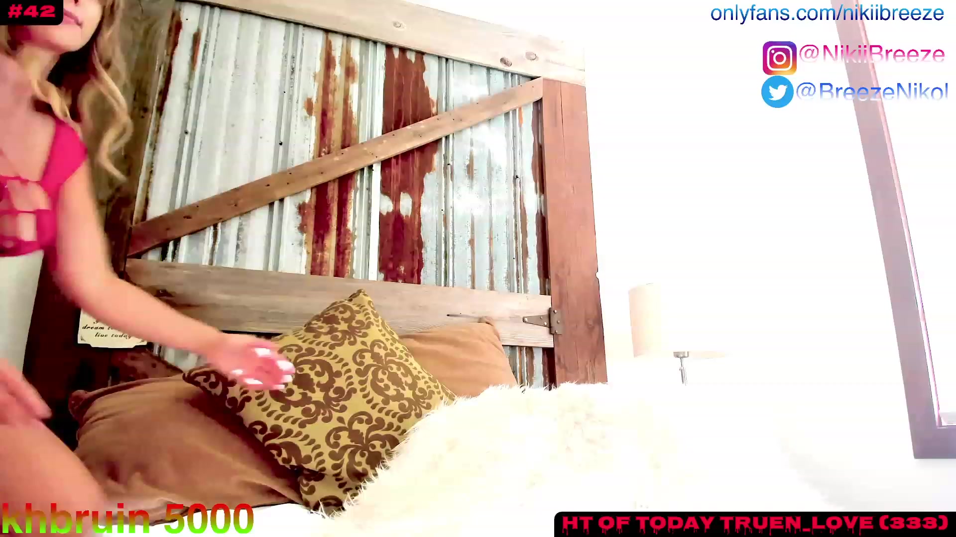 Gallery image thumbnail from Not_N's myfreecams stream on, 08/19/2023, 24:05 image 10 of 20