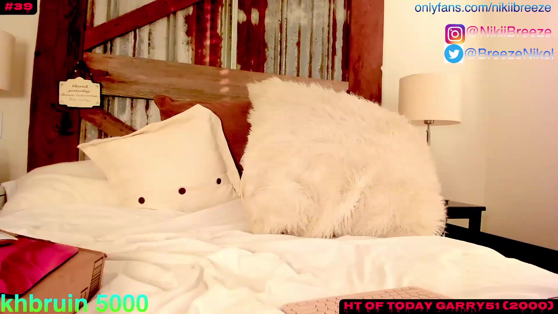 Gallery image thumbnail from Not_N's myfreecams stream on, 08/21/2023, 01:50 image 15 of 20