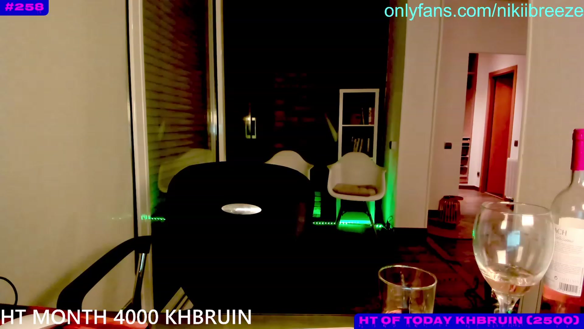 Gallery image thumbnail from Not_N's myfreecams stream on, 11/19/2023, 24:53 image 17 of 20