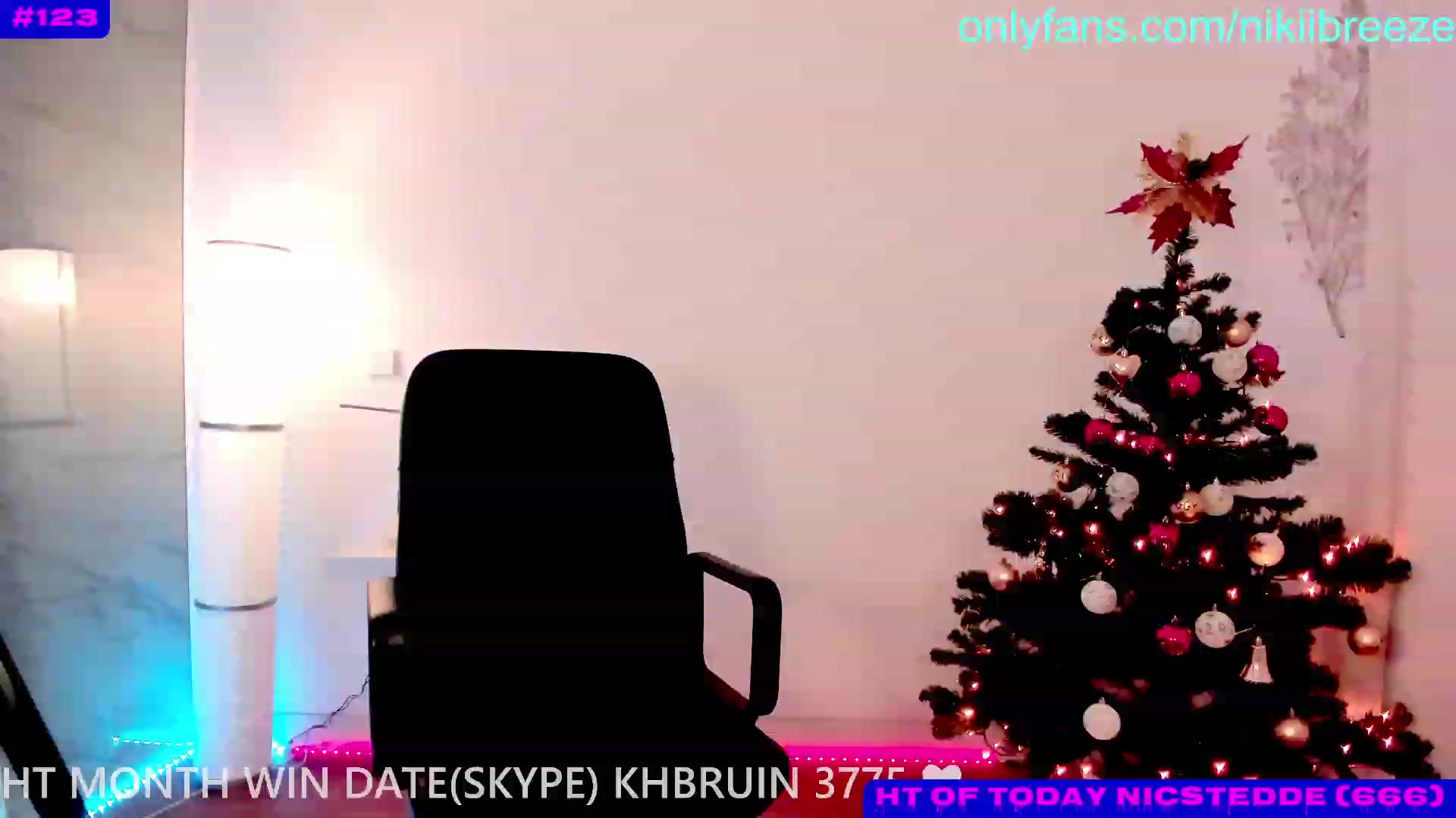 Gallery image thumbnail from Not_N's myfreecams stream on, 12/16/2023, 03:48 image 9 of 20