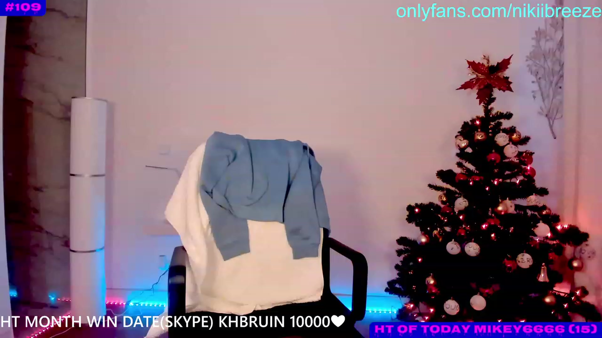 Gallery image thumbnail from Not_N's myfreecams stream on, 12/20/2023, 22:03 image 18 of 20