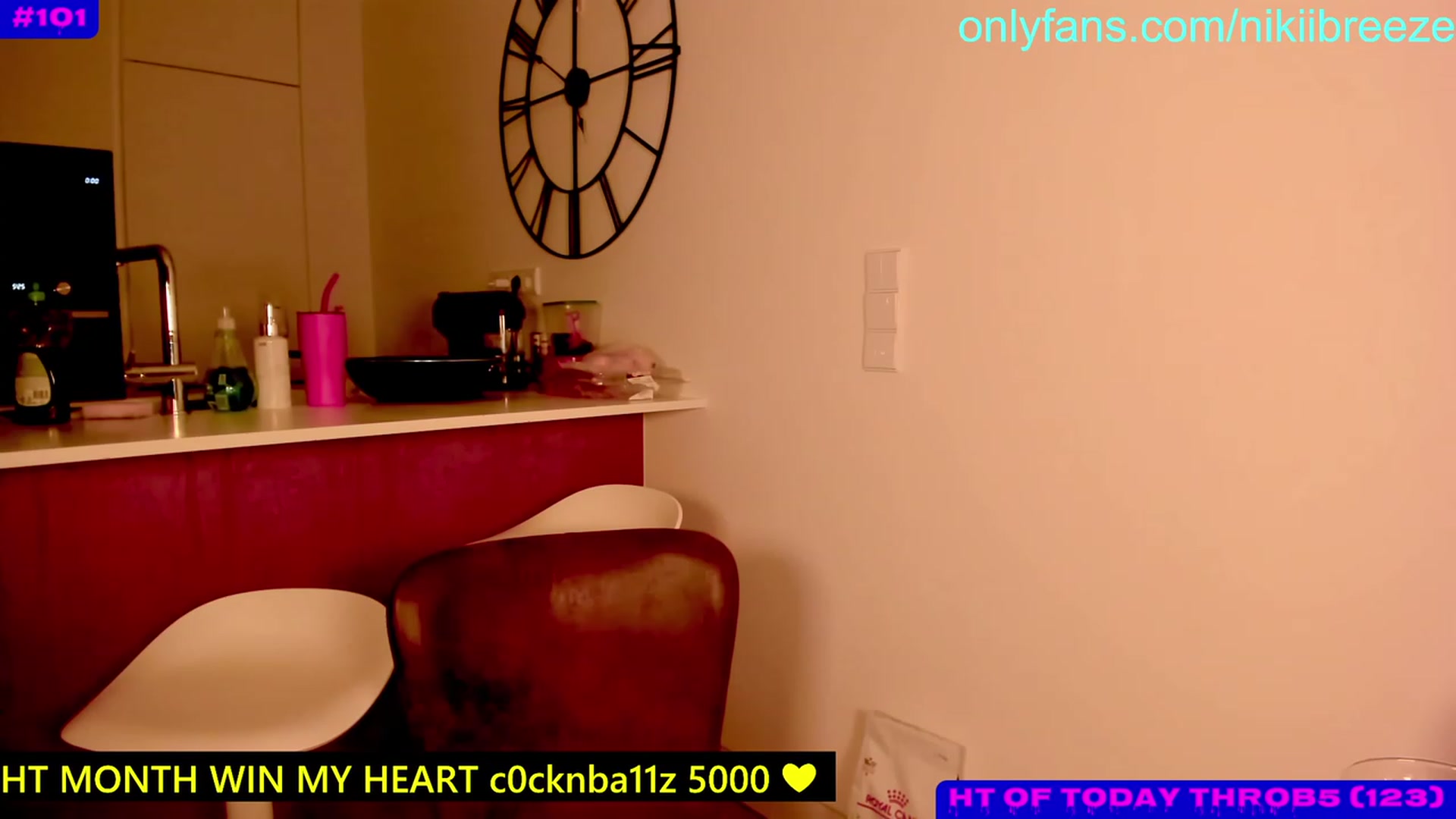Gallery image thumbnail from Not_N's myfreecams stream on, 01/06/2024, 18:20 image 18 of 20