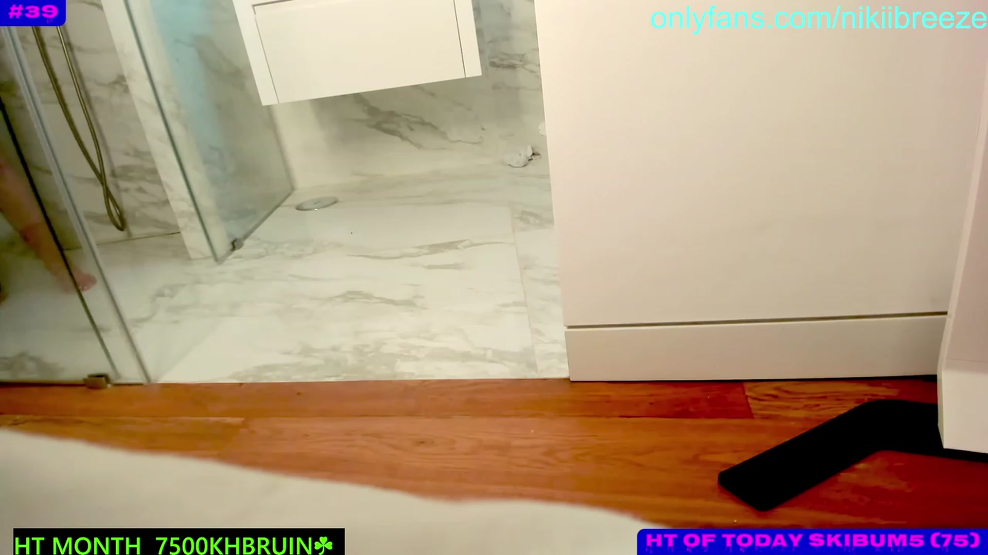 Gallery image thumbnail from Not_N's myfreecams stream on, 03/10/2024, 16:18 image 18 of 20