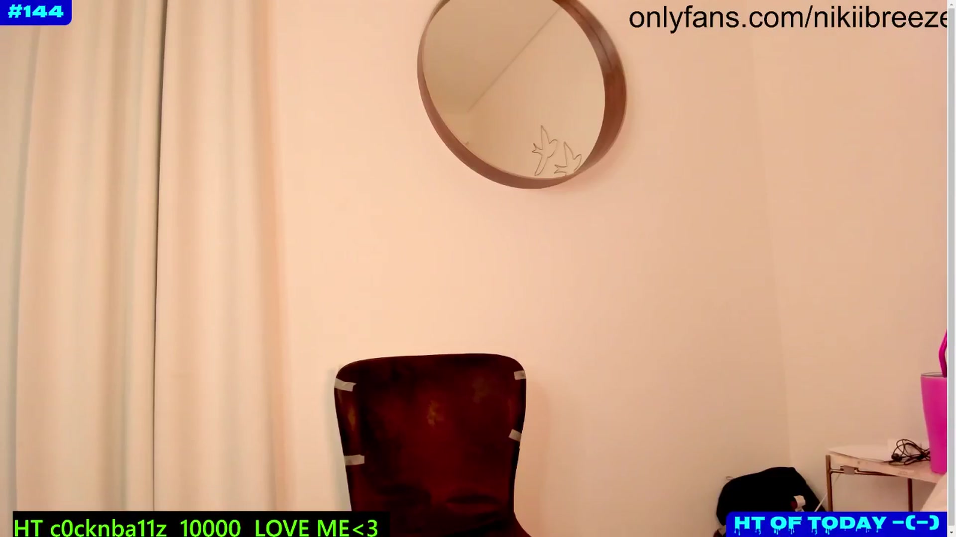 Gallery image thumbnail from Not_N's myfreecams stream on, 05/04/2024, 21:40 image 4 of 20