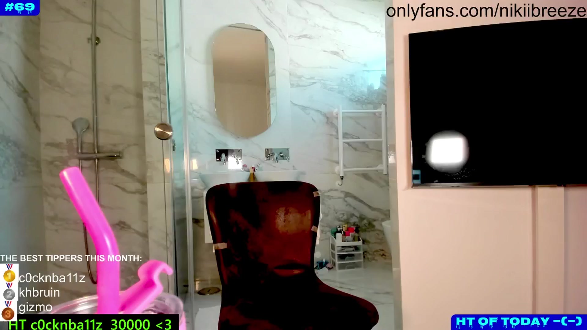 Gallery image thumbnail from Not_N's myfreecams stream on, 05/26/2024, 14:16 image 10 of 20