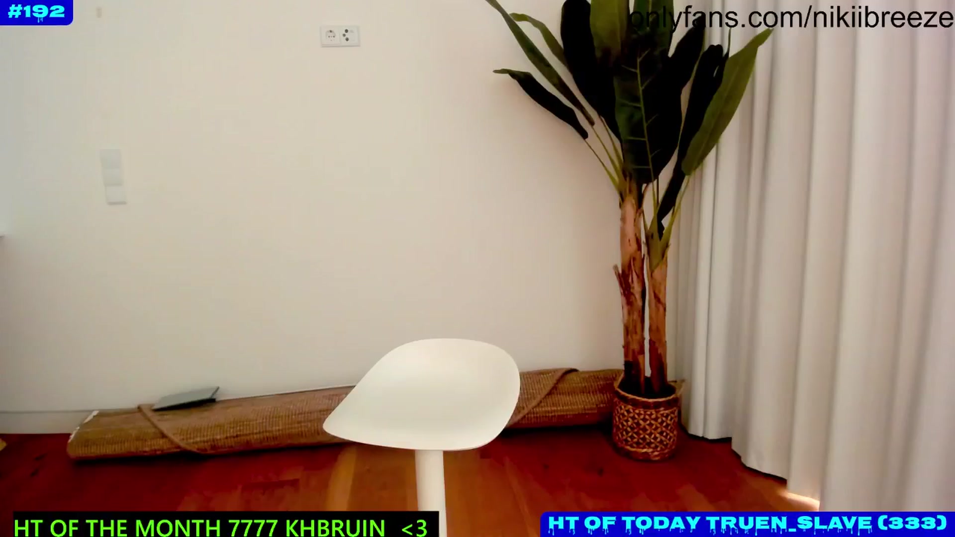 Gallery image thumbnail from Not_N's myfreecams stream on, 06/29/2024, 14:37 image 9 of 20