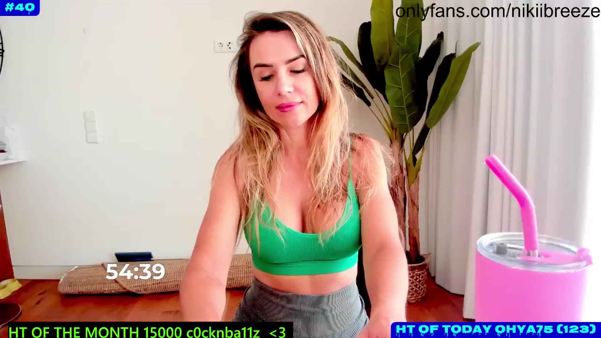 Gallery image thumbnail from Not_N's myfreecams stream on, 07/19/2024, 13:16 image 13 of 20