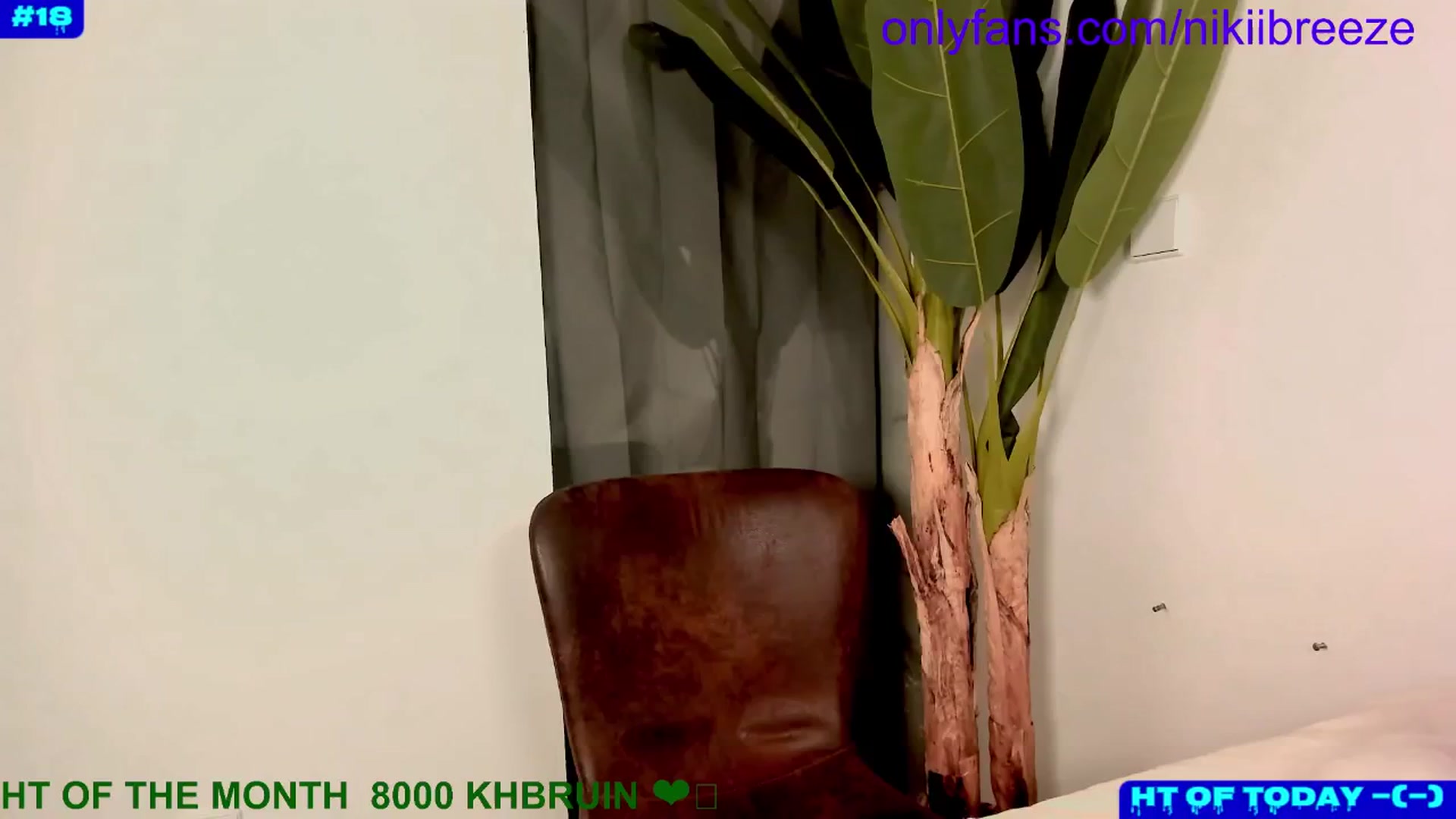 Gallery image thumbnail from Not_N's myfreecams stream on, 08/23/2024, 16:45 image 4 of 20