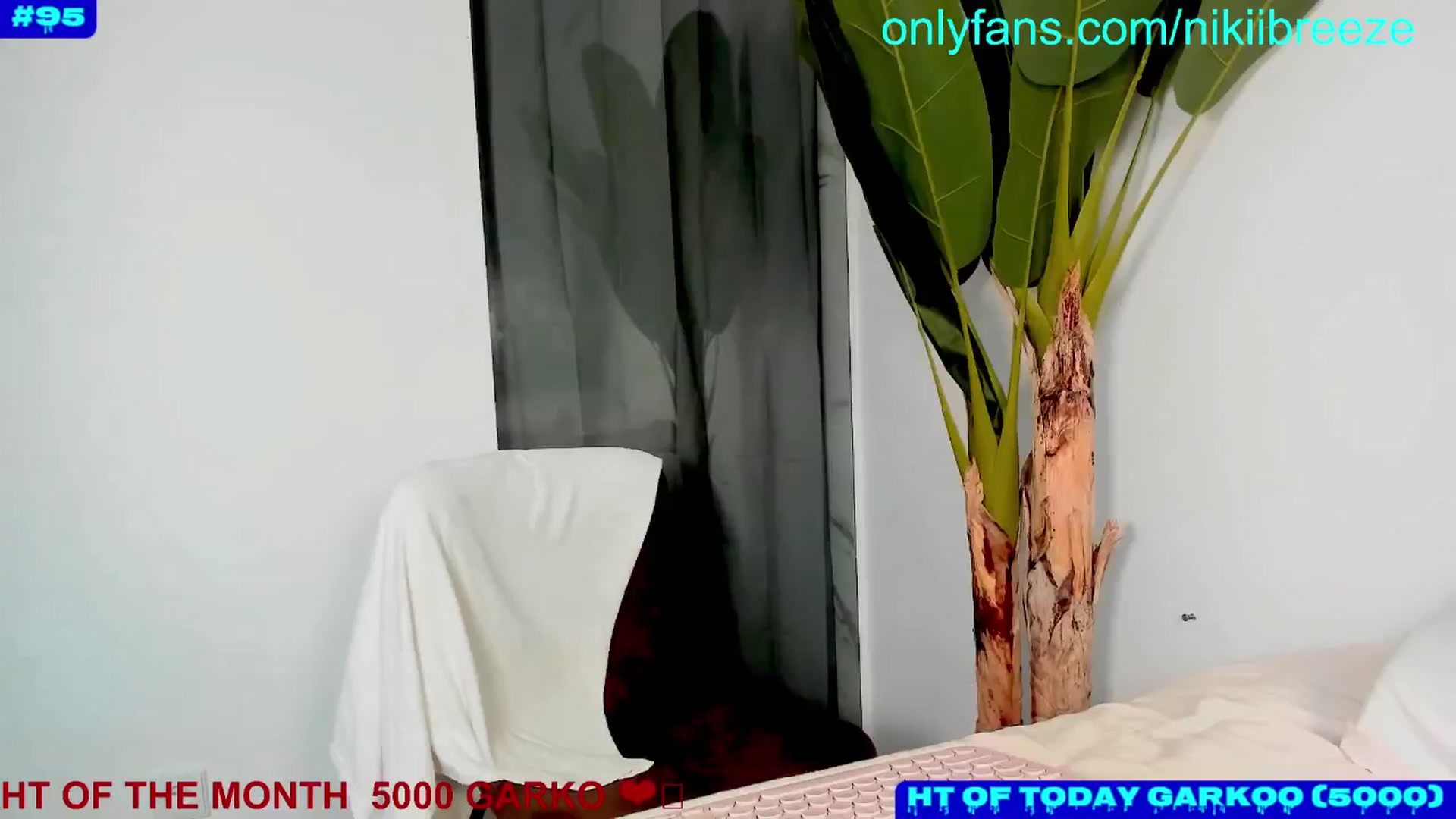 Gallery image thumbnail from Not_N's myfreecams stream on, 09/01/2024, 17:25 image 10 of 20