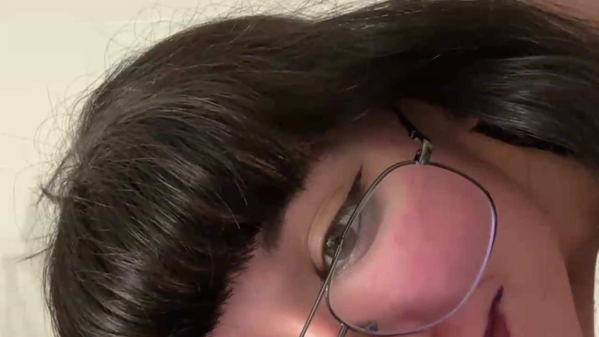 Gallery image thumbnail from Nova77's myfreecams stream on, 09/17/2026, 10:58 image 11 of 20
