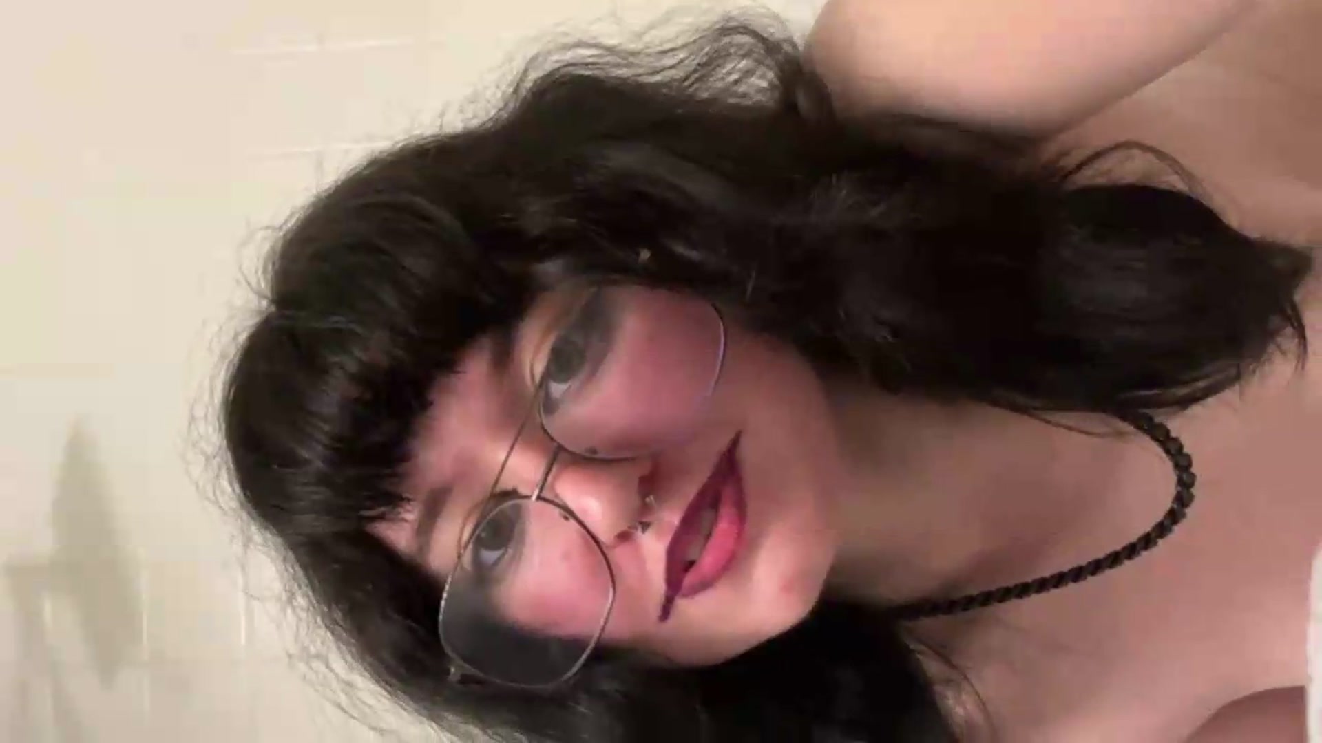 Gallery image thumbnail from Nova77's myfreecams stream on, 09/17/2026, 10:58 image 6 of 20