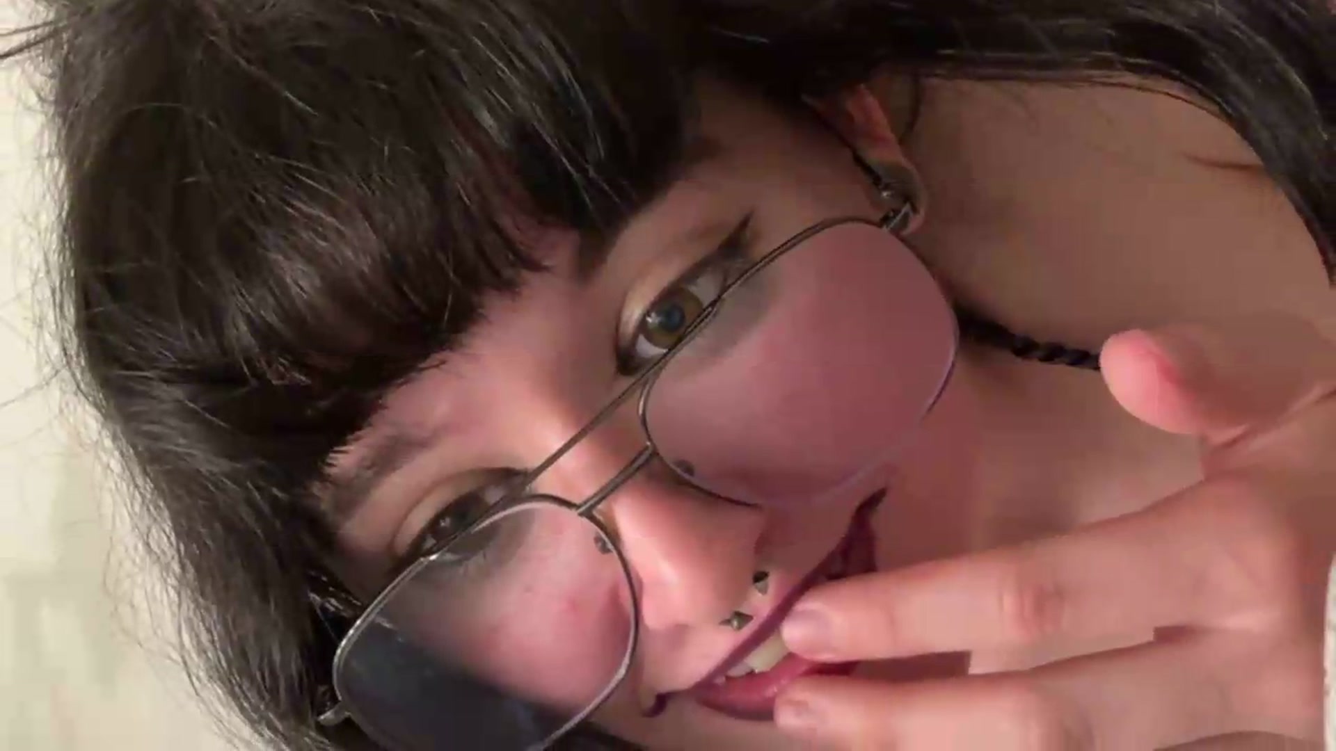 Gallery image thumbnail from Nova77's myfreecams stream on, 09/17/2026, 10:58 image 18 of 20